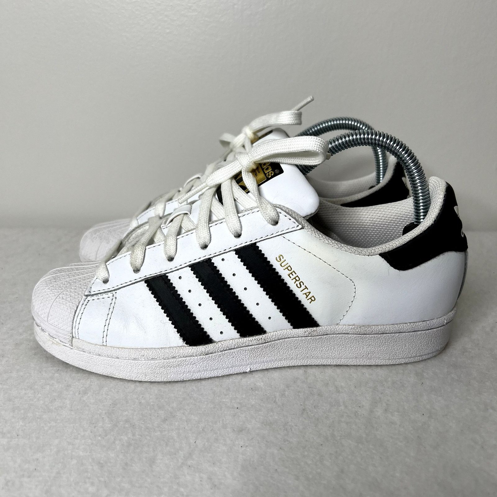 Adidas Adidas Superstars White Original Sneakers Size US 6.5 / IT 36.5 - 1 Thumbnail