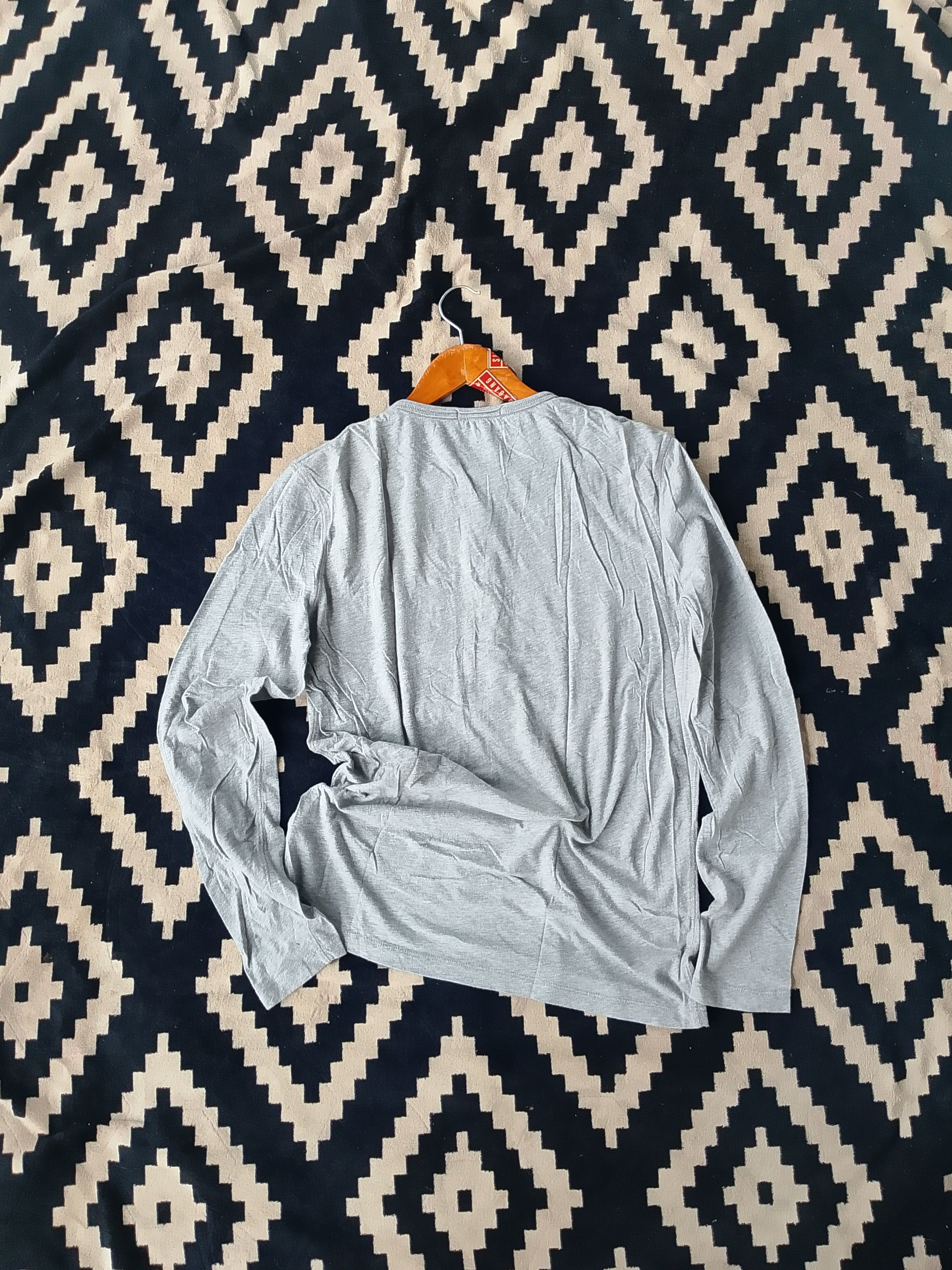 Burberry Burberry Grey Cotton Long Sleeve Henley Knight Embroidery Size US M / EU 48-50 / 2 - 3 Thumbnail