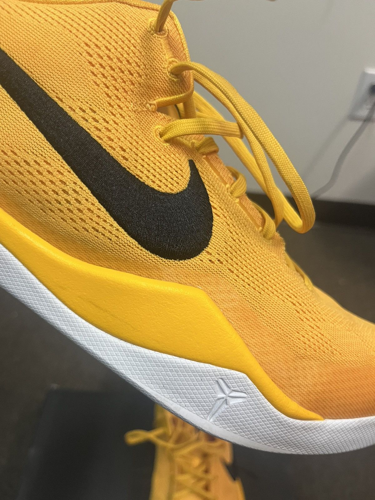 Nike Nike Kobe 8 Protro TB P University Gold Size US 15 / EU 48 - 3 Thumbnail