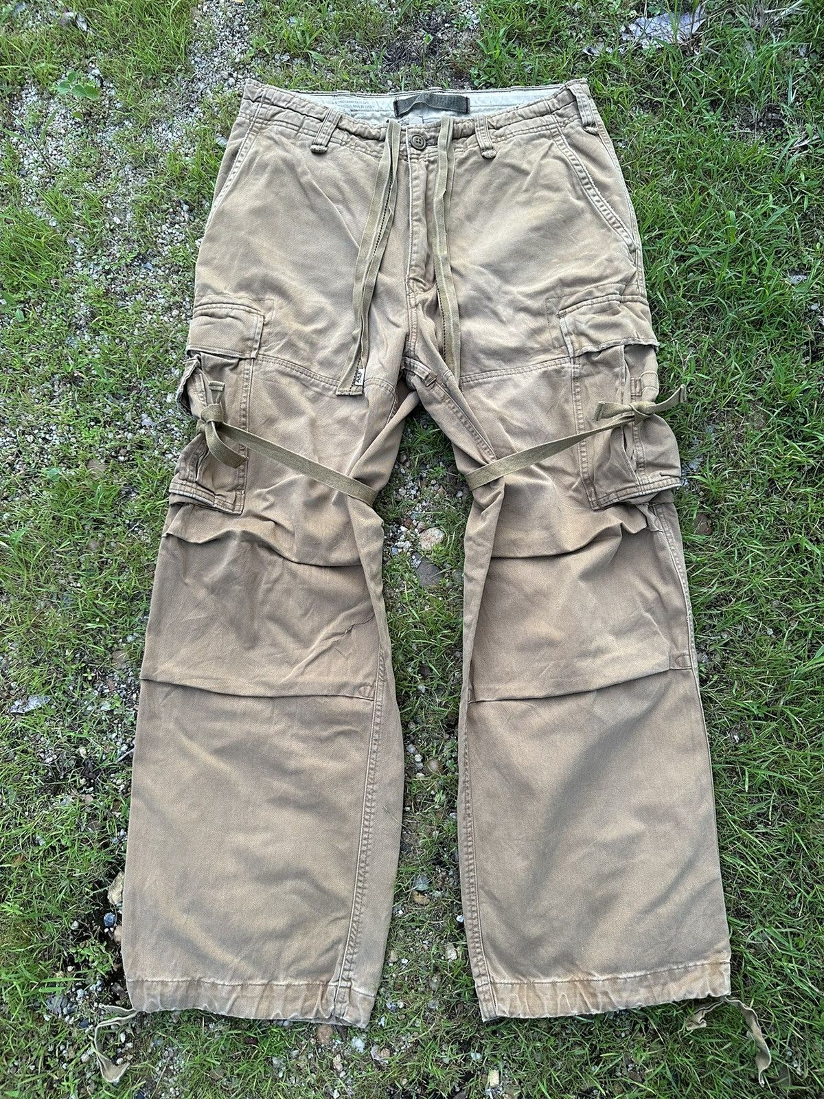 Abercrombie & Fitch SICKS🔥ABERCROMBIE MULTIPOCKET BONDAGE PARACHUTE CARGO PANTS Size US 32 / EU 48 - 1 Thumbnail