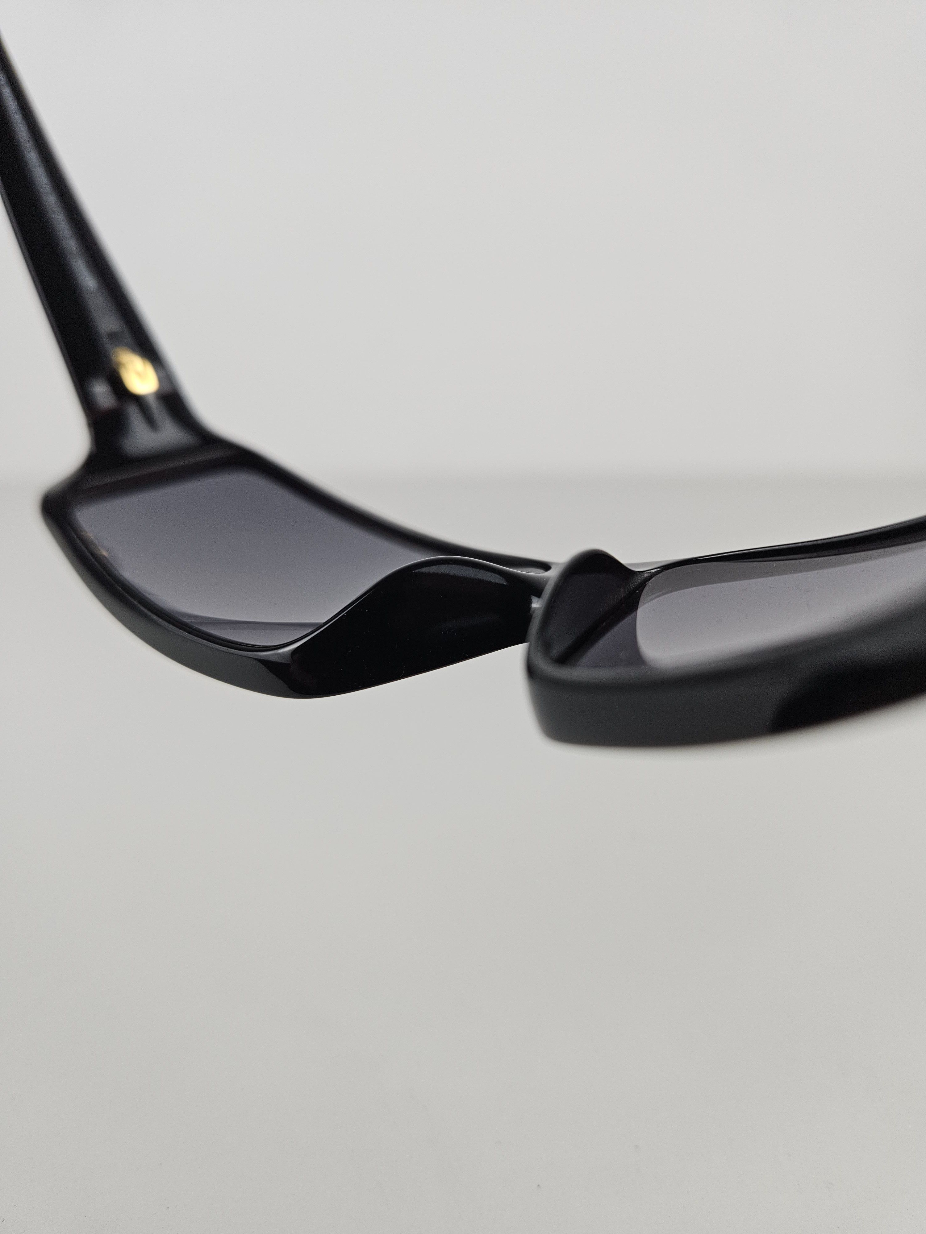 Gucci Vintage y2k Gucci Tom Ford era GG2515/S sunglasses Size ONE SIZE - 14 Thumbnail