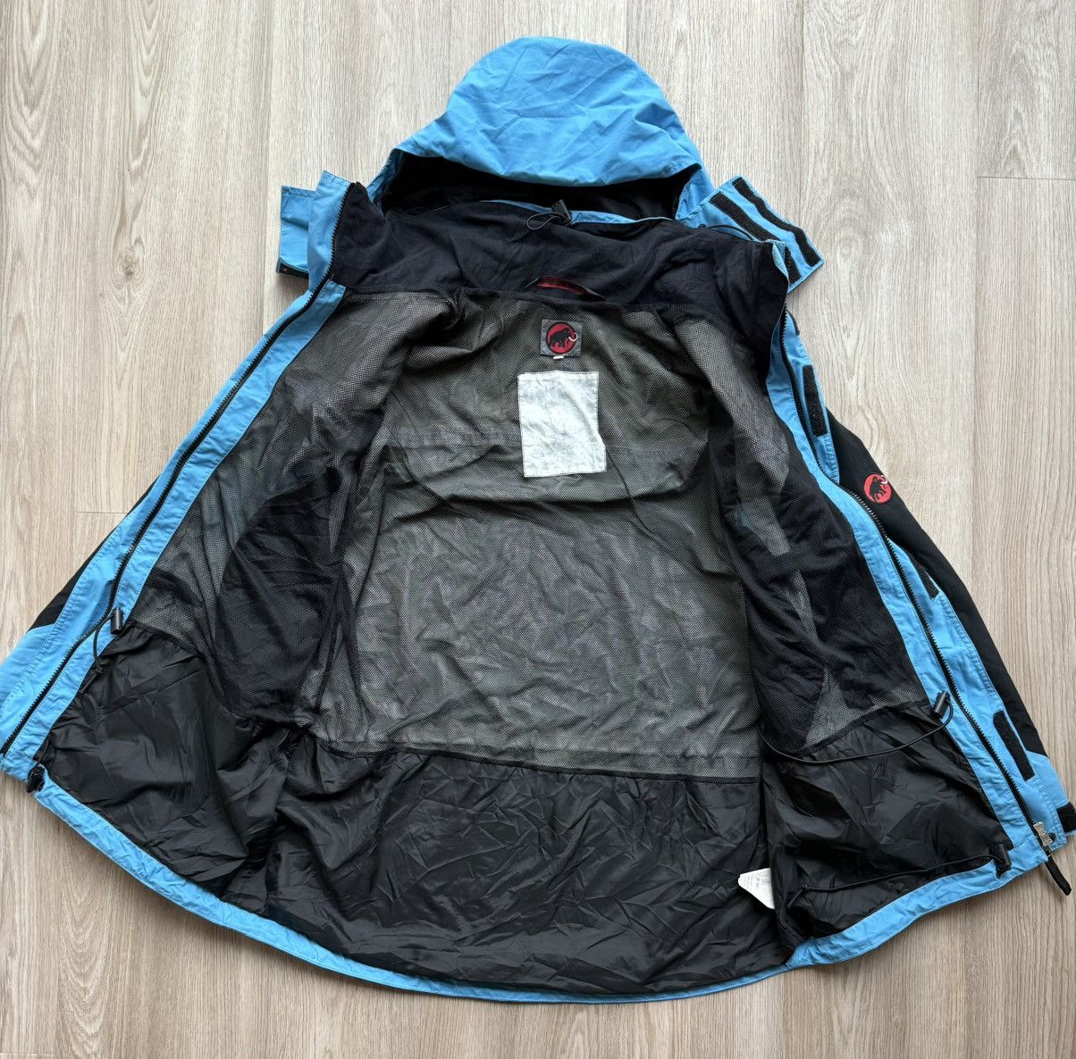 Mammut Vintage Mammut Goretex Light Blue Jacket Size US L / EU 52-54 / 3 - 12 Thumbnail