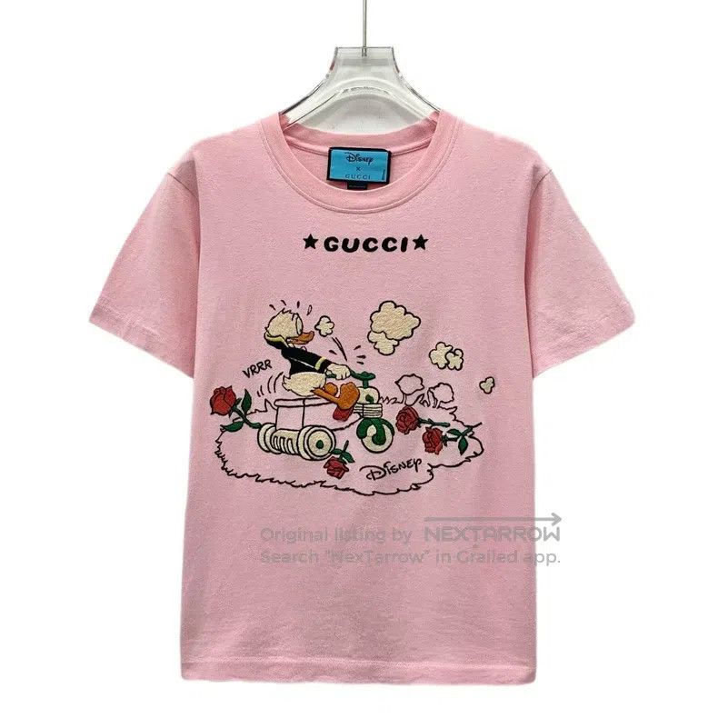 Gucci Gucci Pink Donald Duck floral embroidered cotton round-nec Size XS / US 0-2 / IT 36-38 - 1 Thumbnail