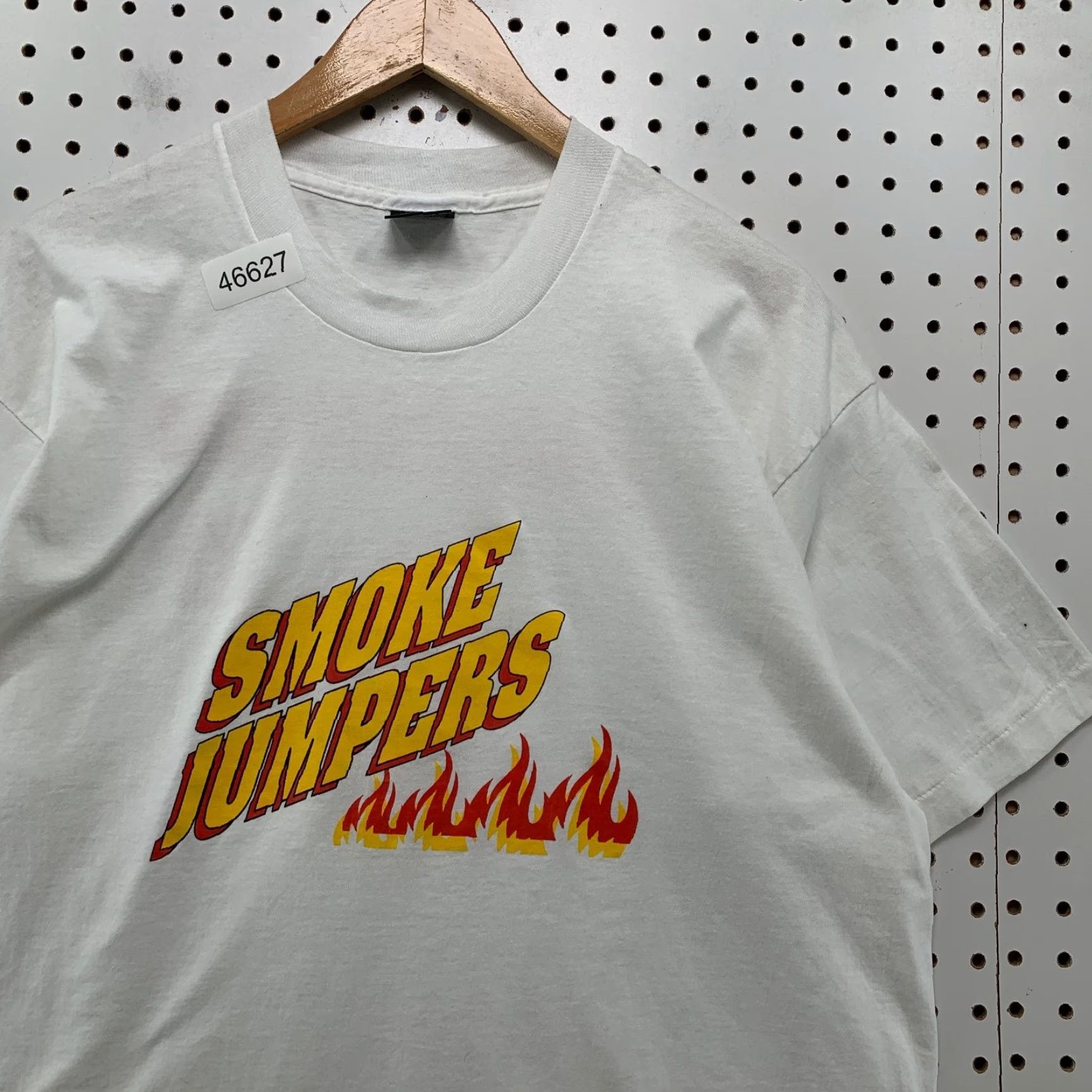 Fruit Of The Loom VINTAGE Fruit of the Loom SHirt Men XL White Mcdonalds Flames Fire 90s 1990s USA Smoke Jumpers Graphic Print Crew Neck Short Sleeve T-Shirt Size US XL / EU 56 / 4 - 7 Thumbnail