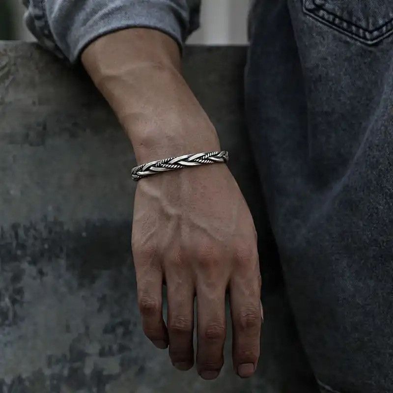 Jewelry Twisted Woven Bracelet Size ONE SIZE - 1 Thumbnail