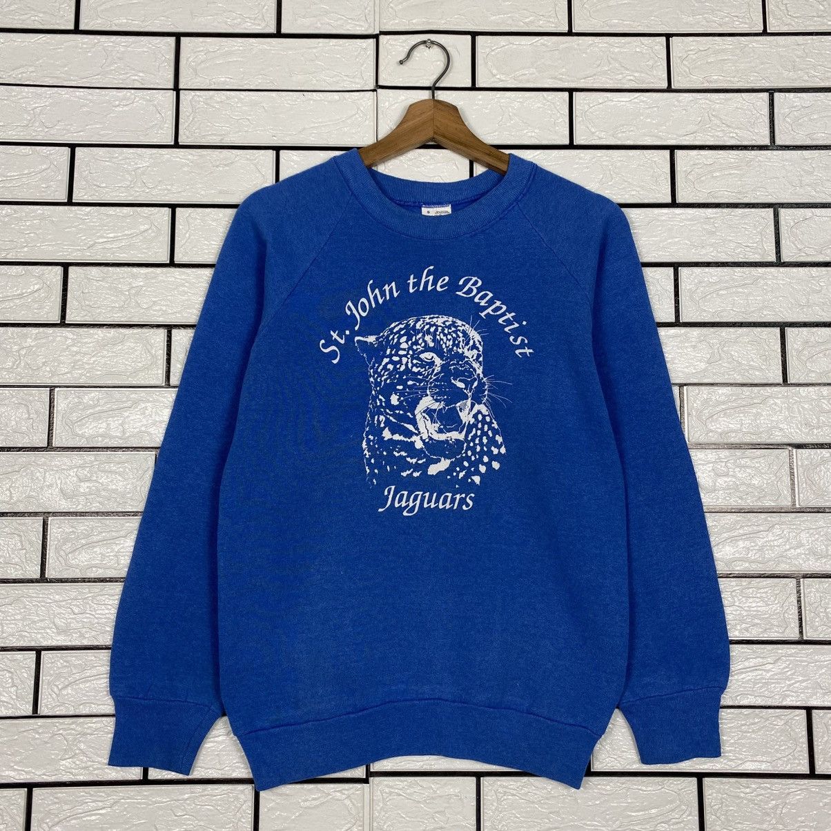 Vintage Vintage Sweatshirt St John The Baptist Jaguars Big Logo Size US S / EU 44-46 / 1 - 2 Thumbnail