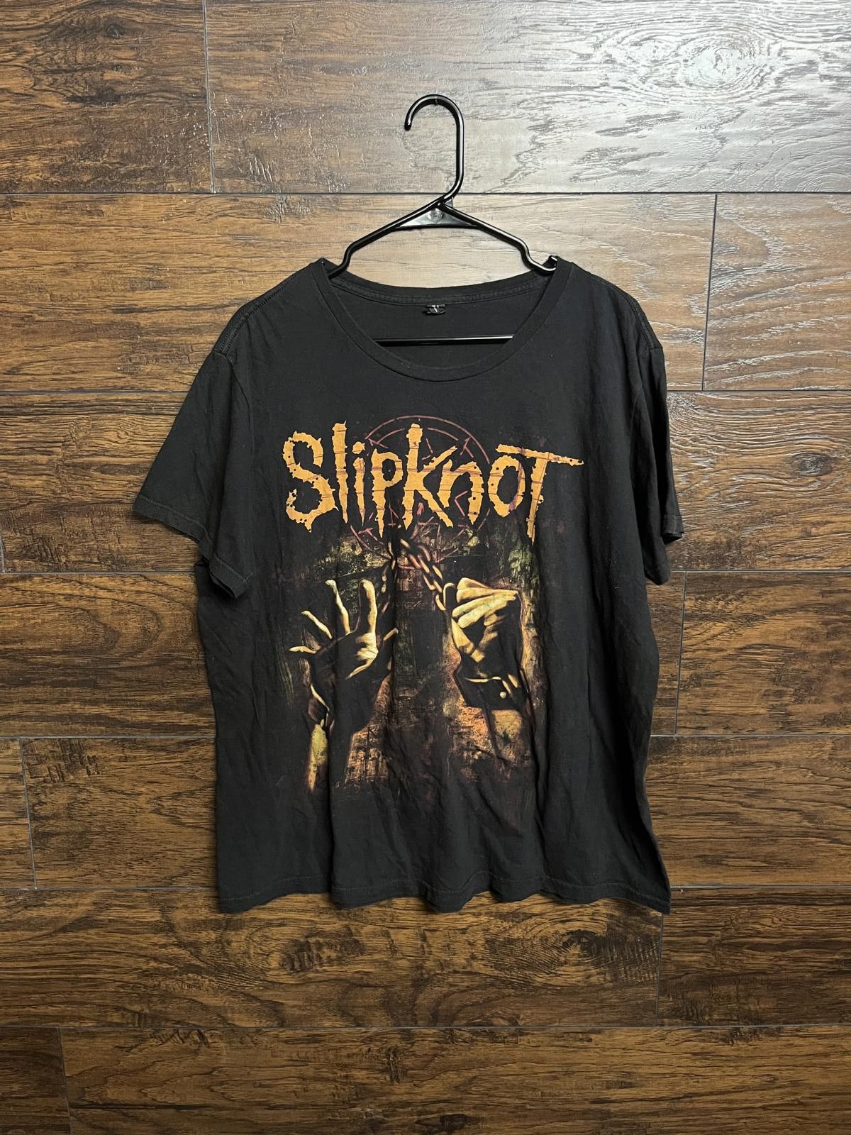 Designer Slipknot Torture T-shirt - Chained Hands Slipknot Shirt - XL Size US XL / EU 56 / 4 - 1 Thumbnail