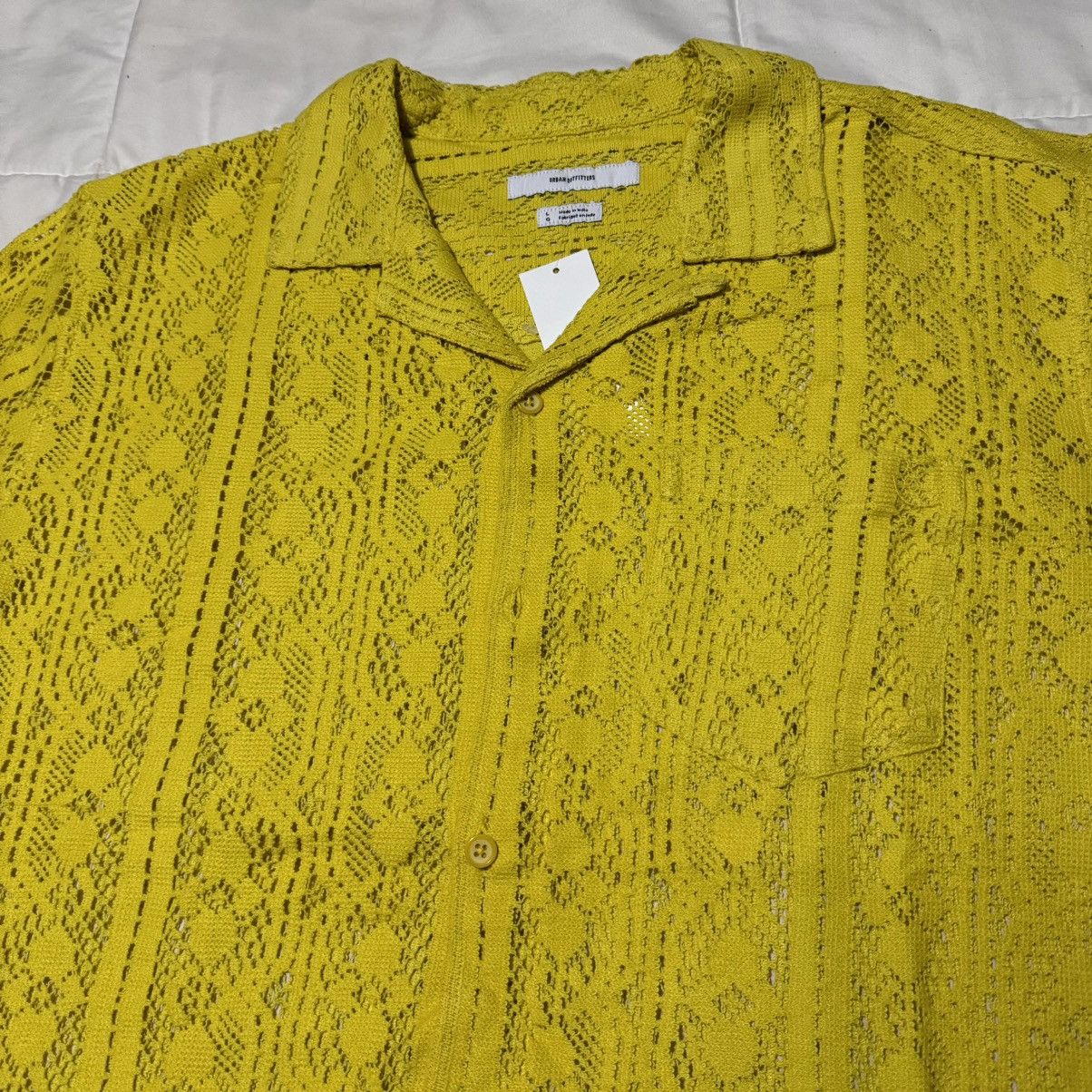Urban Outfitters Yellow lace short sleeve button up Size US L / EU 52-54 / 3 - 5 Thumbnail