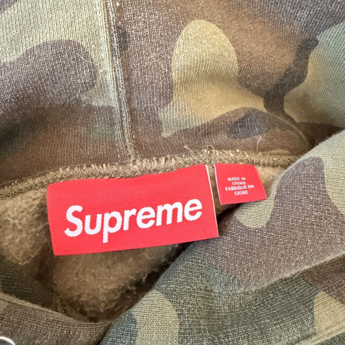 Supreme Supreme Overdyed Studded Hooded Sweatshirt XL Size US XL / EU 56 / 4 - 4 Thumbnail