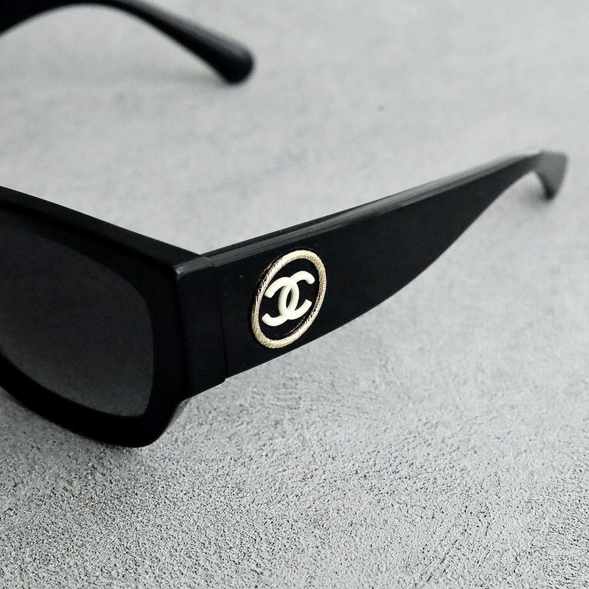Chanel CHANEL CH5507 SUNGLASSES Size ONE SIZE - 3 Thumbnail