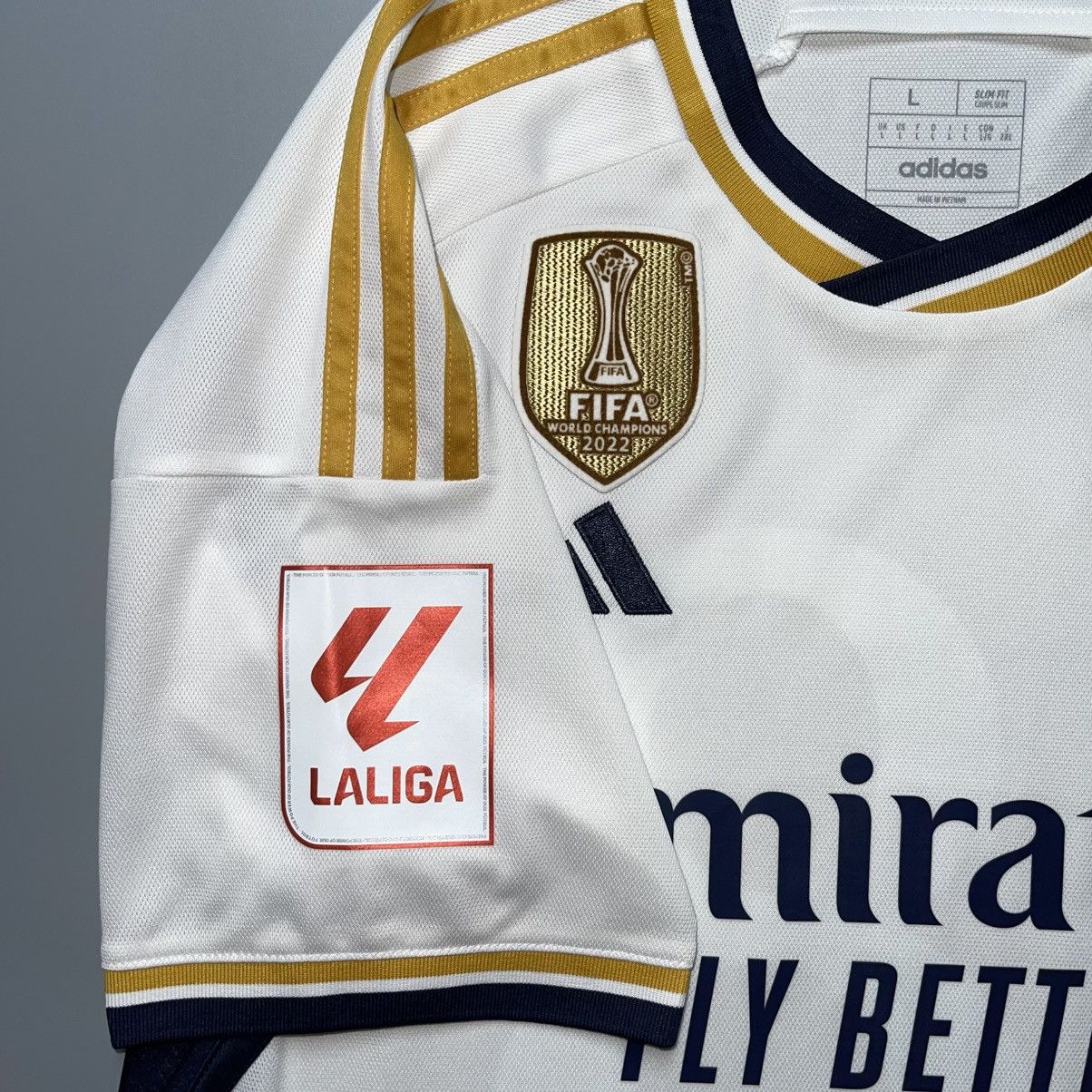 Adidas × Vintage REAL MADRID 2023/2024 FOOTBALL HOME JERSEY #18 TCHOUAMENI Size US L / EU 52-54 / 3 - 8 Thumbnail