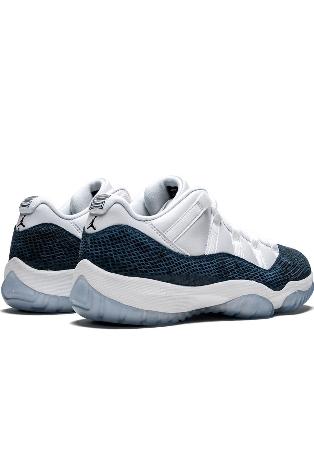 Jordan Brand Nike Air Jordan 11 Retro Low LE (GS) Size US 8 / EU 41 - 2 Thumbnail