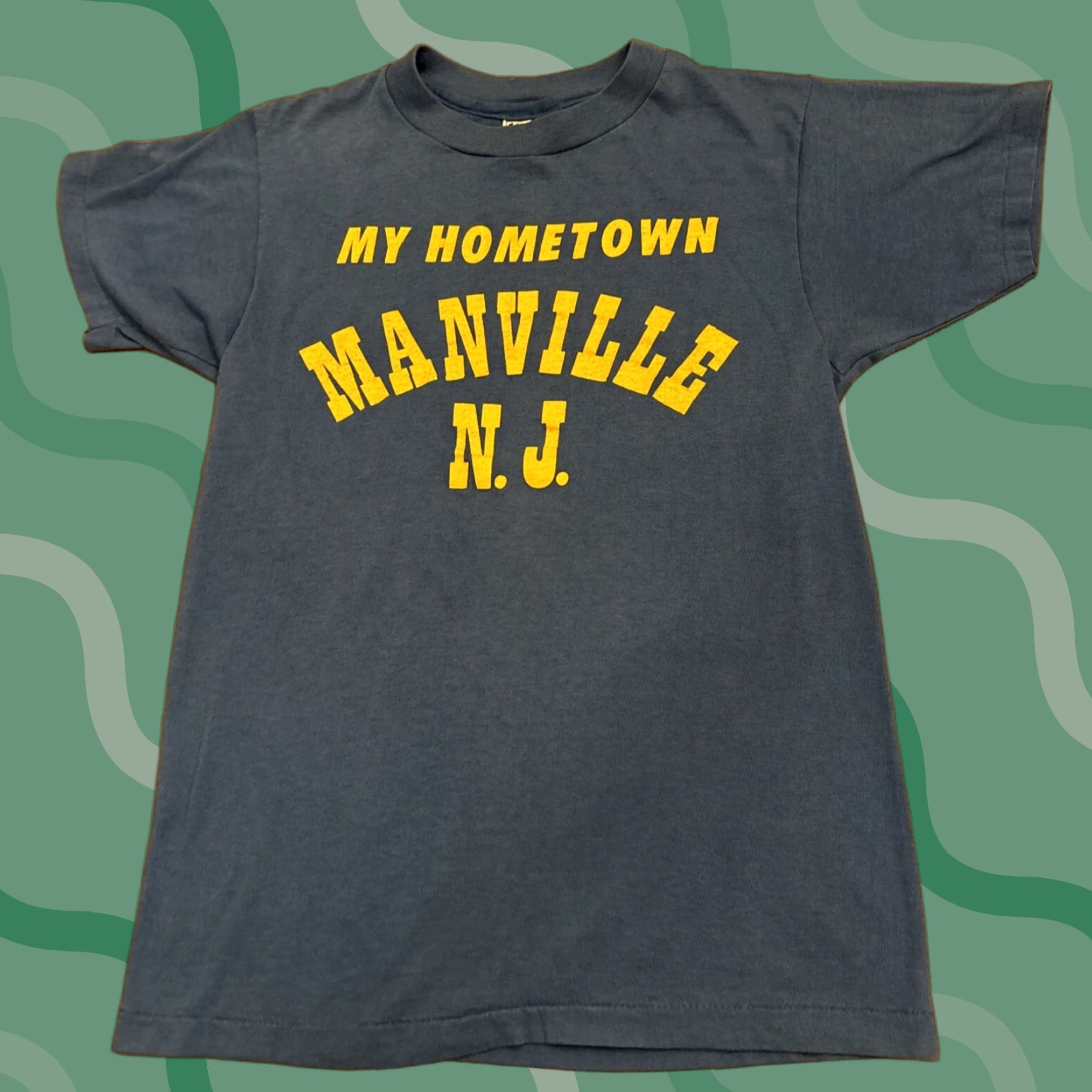 Vintage VINTAGE Single Stitch Manville New Jersey T Shirt Size S Blue Men's Shirt Jersey My Hometown 90s Size US S / EU 44-46 / 1 - 1 Thumbnail