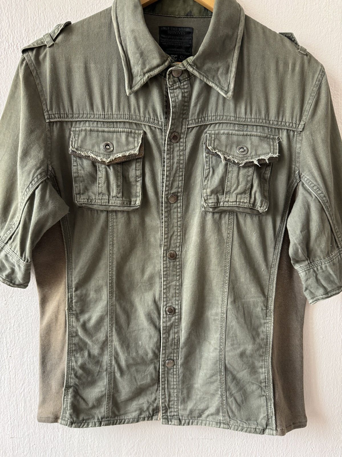 In The Attic Vintage In The Attic Short Sleeve Shirts Button Ups Size US L / EU 52-54 / 3 - 5 Thumbnail