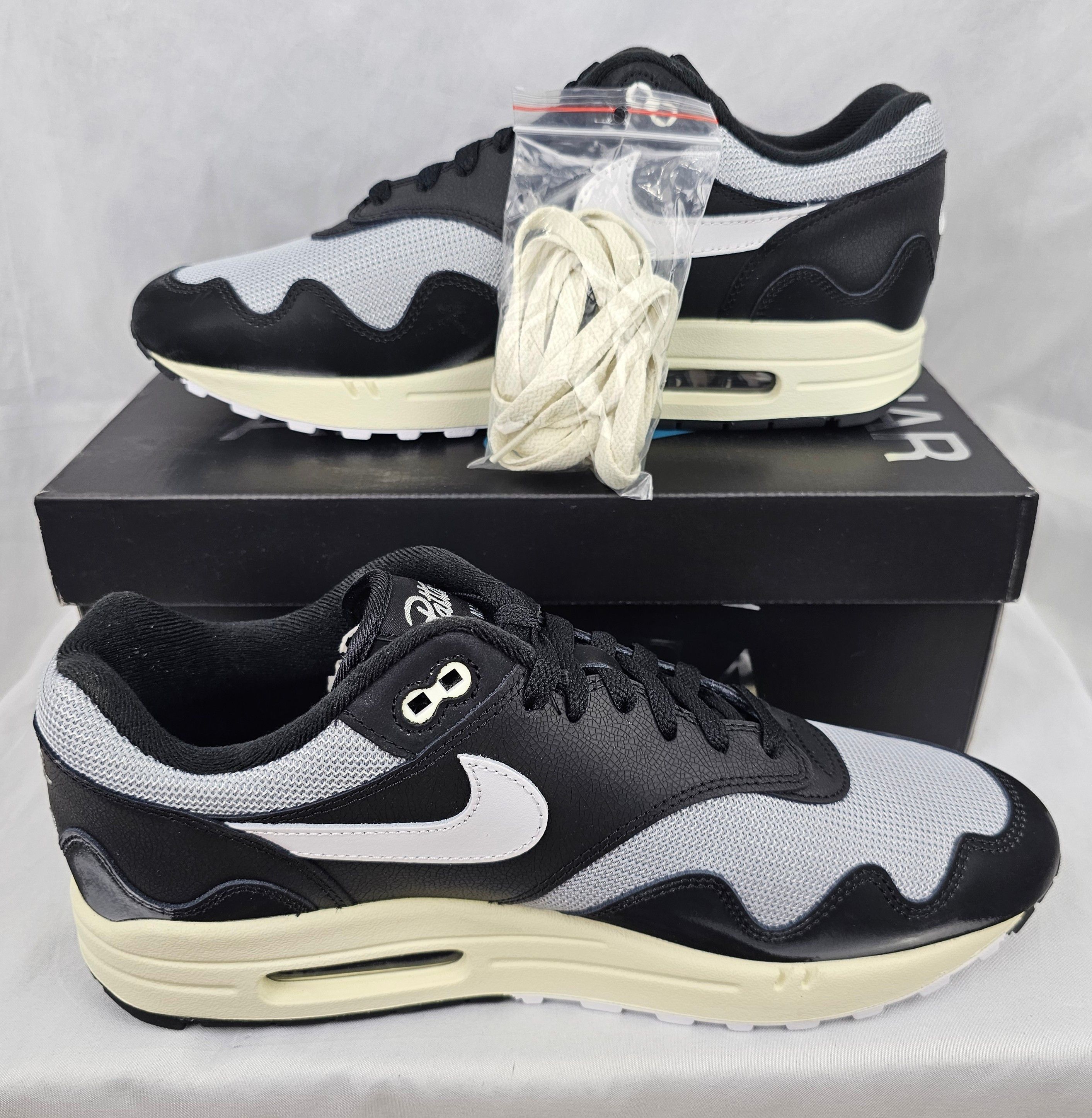 Nike × Patta Nike Air Max 1 Patta Waves Black (with braclet) BRAND NEW Size US 11.5 / EU 44-45 - 2 Thumbnail