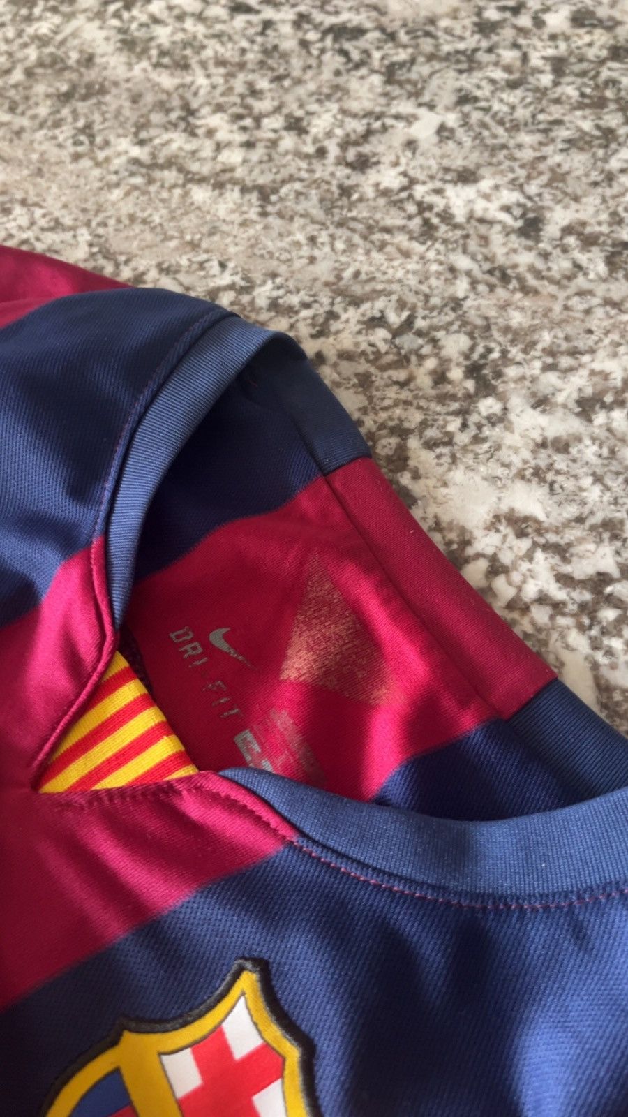 Nike Barcelona FC 14/15 Neymar Jr Jersey Size US L / EU 52-54 / 3 - 3 Thumbnail