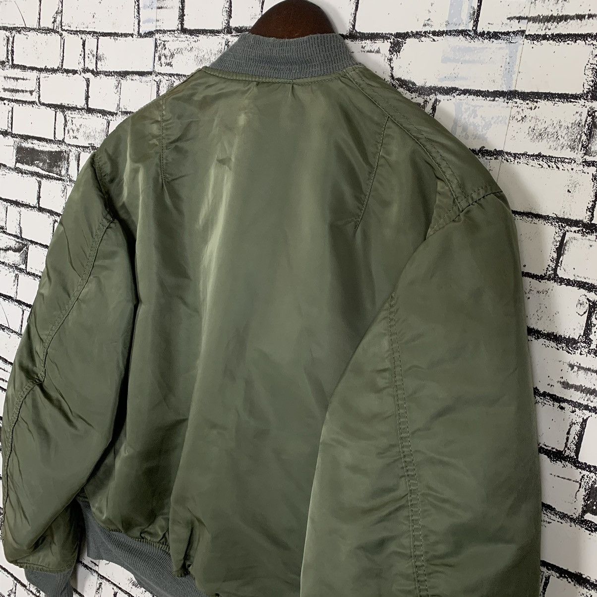 Alpha Industries Alpha Industries American Military Bomber Flight Jacket Size US L / EU 52-54 / 3 - 12 Thumbnail