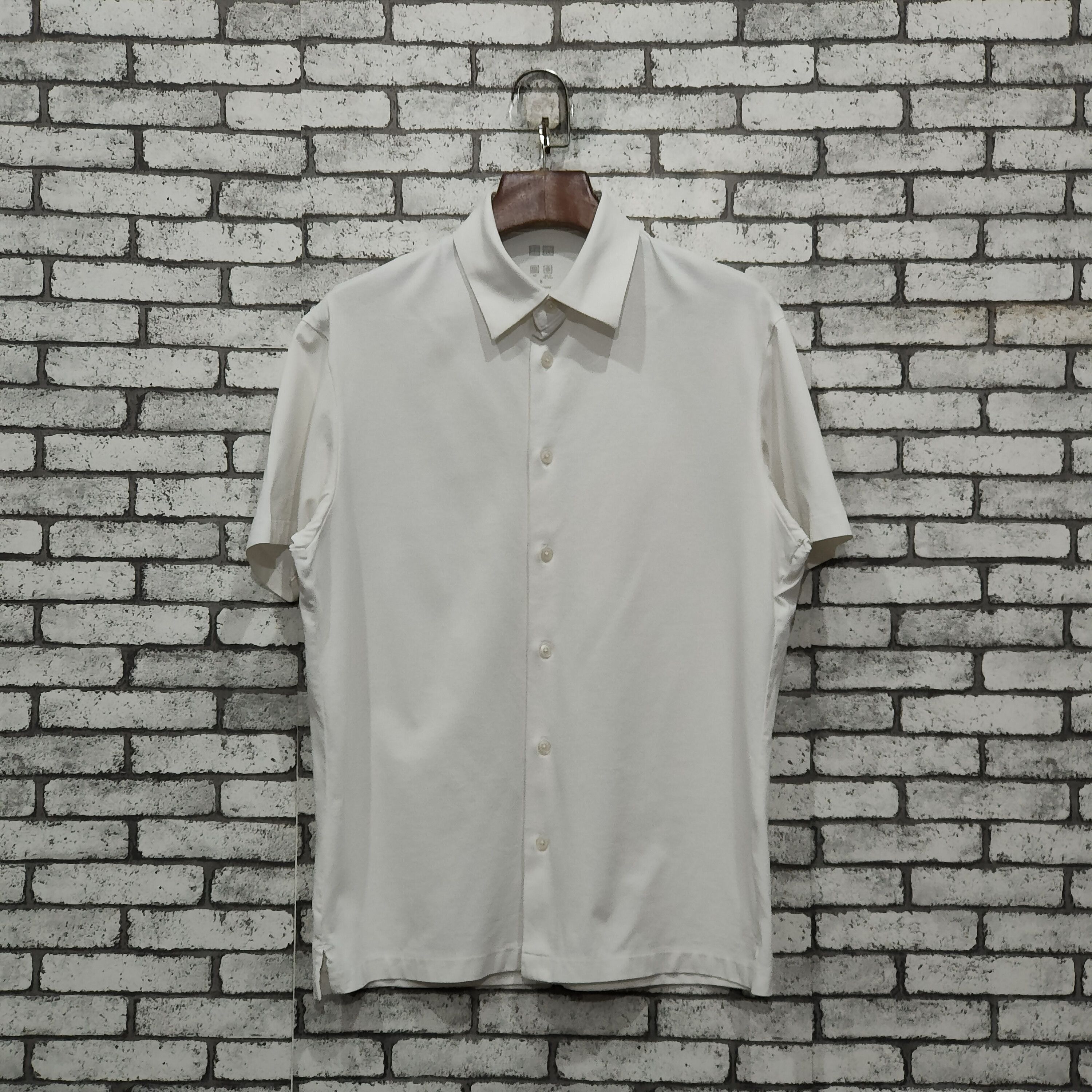 Uniqlo 🔥Uniqlo shirt Size US S / EU 44-46 / 1 - 1 Thumbnail