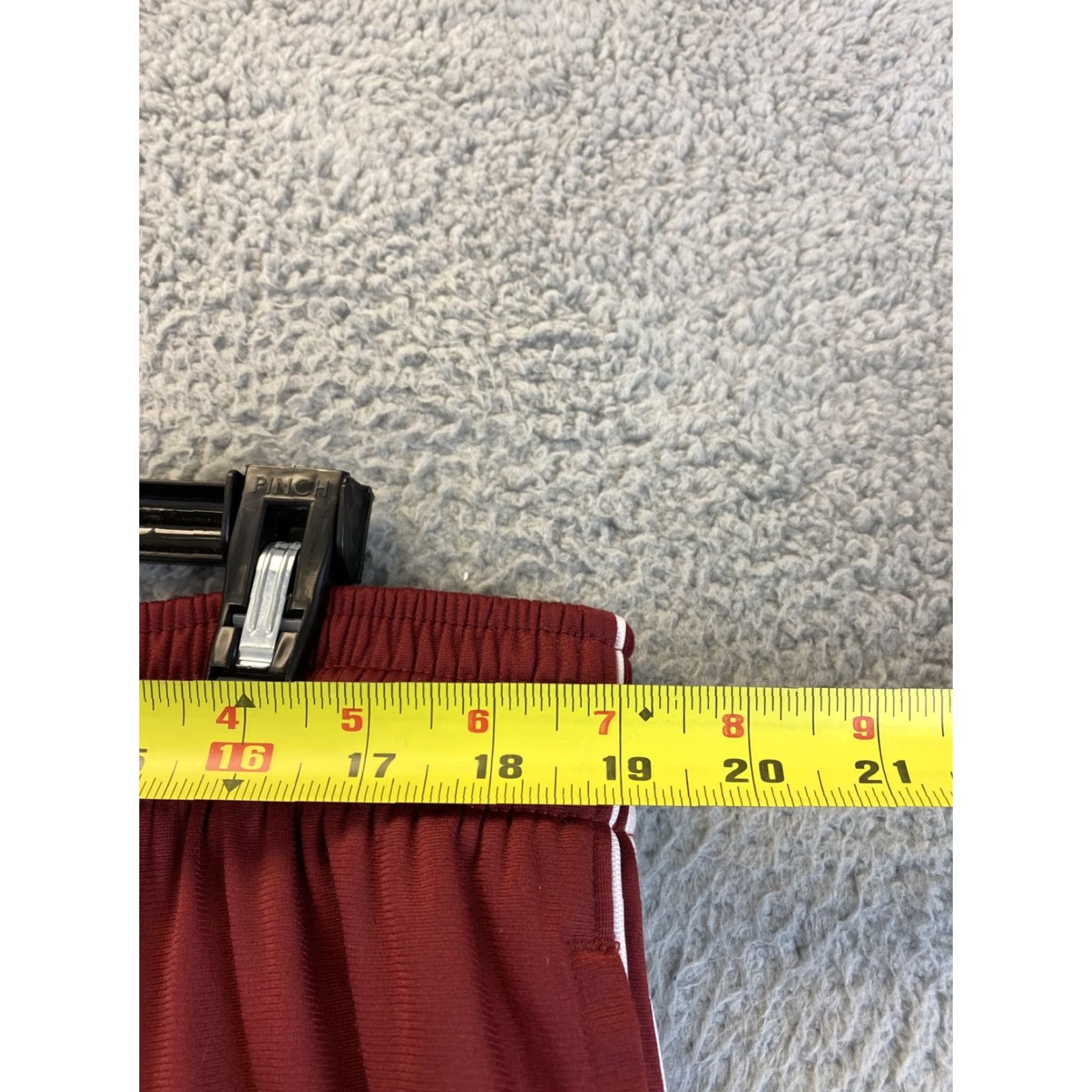 Nike Nike Track Pants Mens XXL 2XL Elastic Waist Straight Leg Zip 30-72 Maroon Size US 39 - 6 Thumbnail