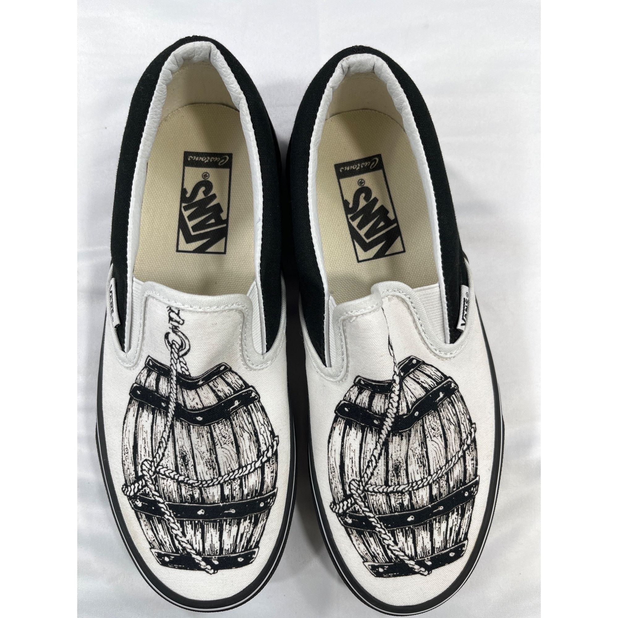 Vans Vans Slip On Shoes Barrel Print SKU 7511 Size 7.5 Size US 7.5 / IT 37.5 - 6 Thumbnail