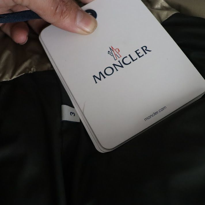 Moncler o1rshd1 Damavand Hooded Down Jacket in Golden Size US L / EU 52-54 / 3 - 13 Thumbnail