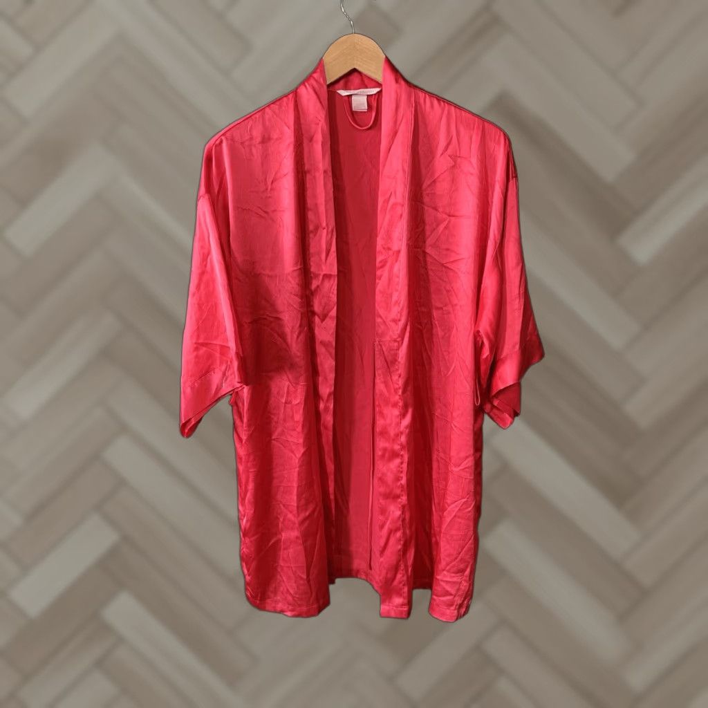 Victoria's Secret Victoria Secret Womens Red Sleep Robe Short Sleeve Size S/M Size 28" / US 6 / IT 42 - 1 Thumbnail