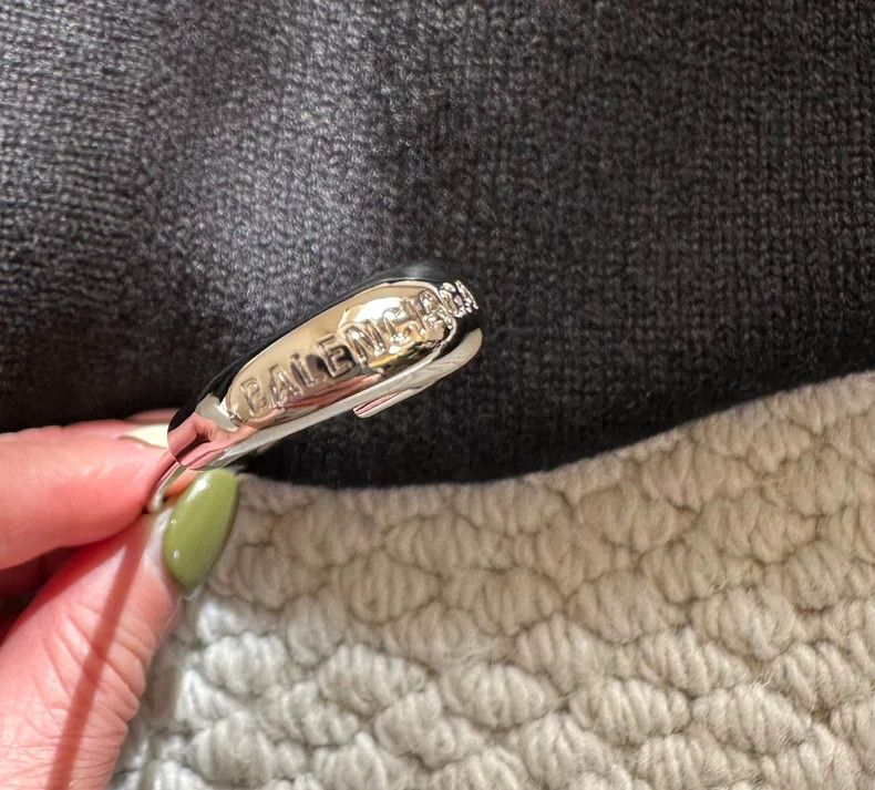 Balenciaga Balenciaga Wheat Spike Large Logo Pin Cardigan shirt 2501-N Size US XS / EU 42 / 0 - 9 Thumbnail