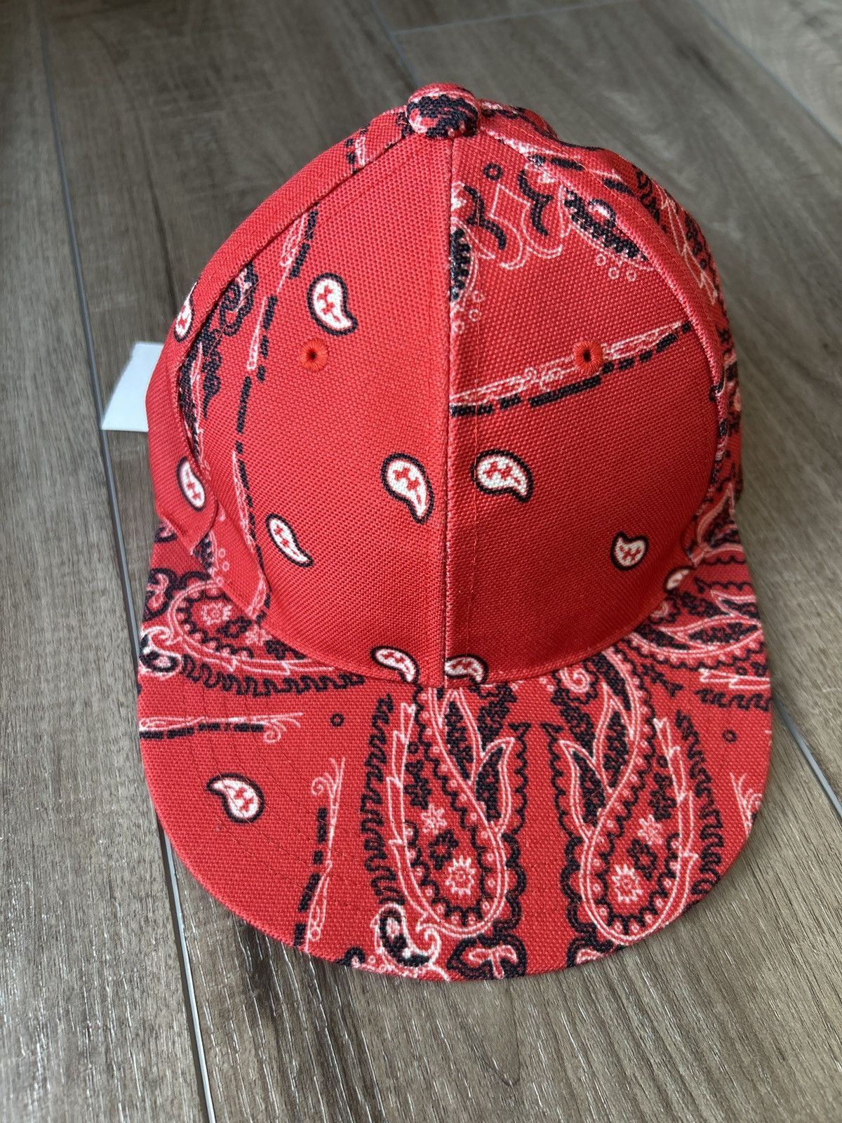 THE WORLD IS YOURS The World is Yours Red Paisley Hat Size ONE SIZE - 2 Thumbnail