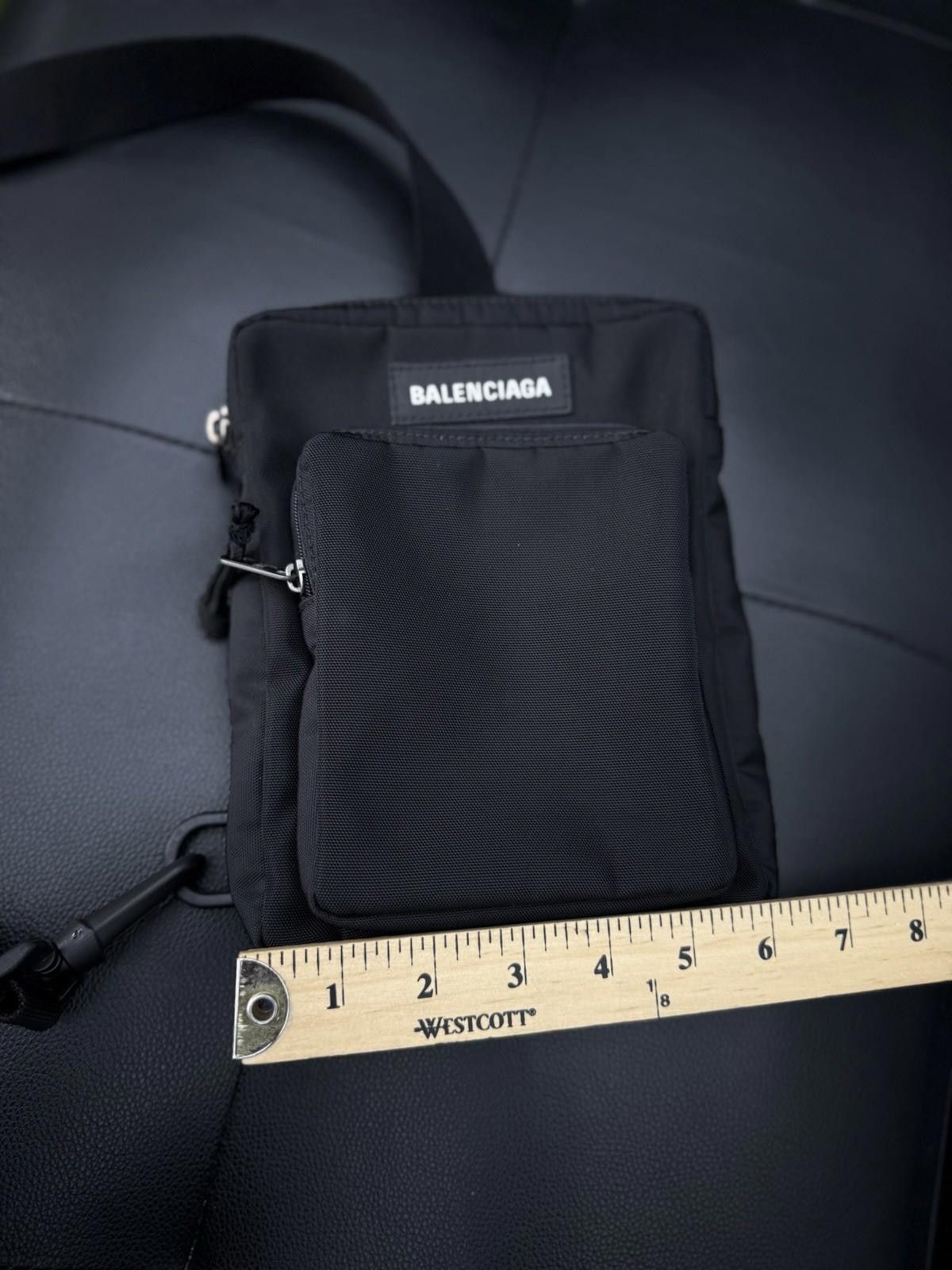 Balenciaga BALENCIAGA Explorer Shoulder Bag Black Unisex $1000 Retail Size ONE SIZE - 8 Thumbnail