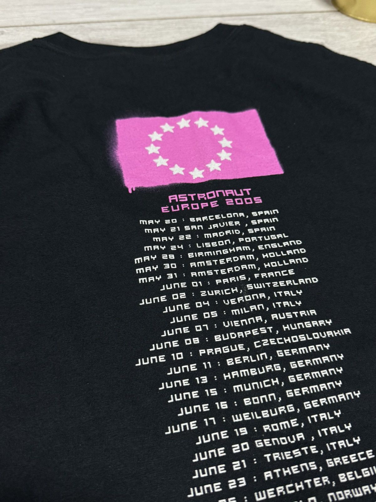Band Tees Vintage Duran Duran Astronaut Japan 2005 tee shirt eb0 Size US XL / EU 56 / 4 - 2 Thumbnail