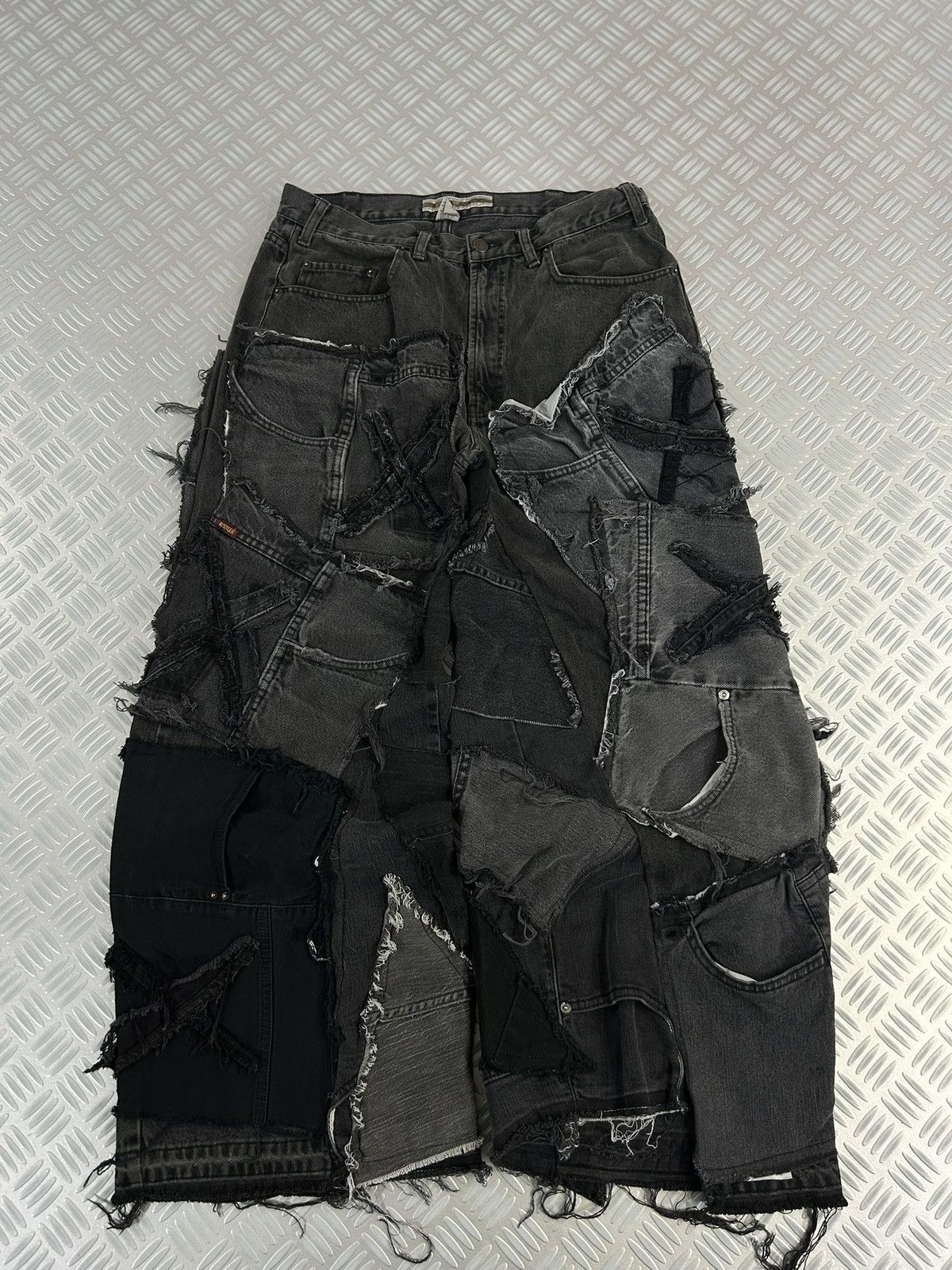 JNCO × Jean Handmade baggy jeans patchwork opium style streetwear Size US 32 / EU 48 - 2 Thumbnail
