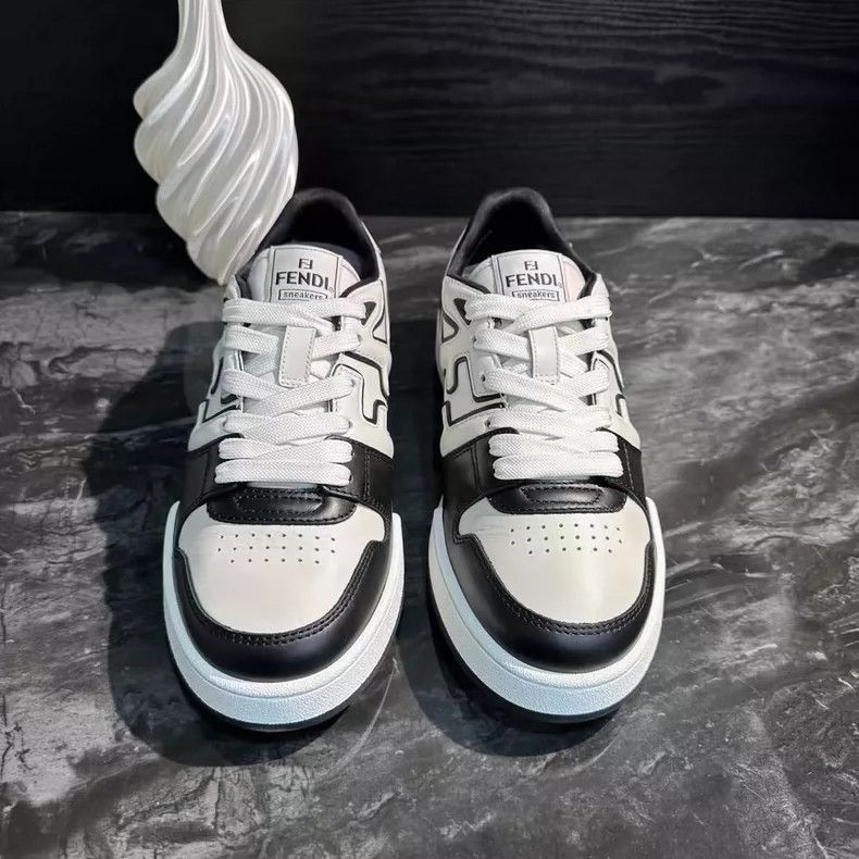 Fendi Fendi Black and White LowTop Sneakers Size US 9 / EU 42 - 2 Thumbnail