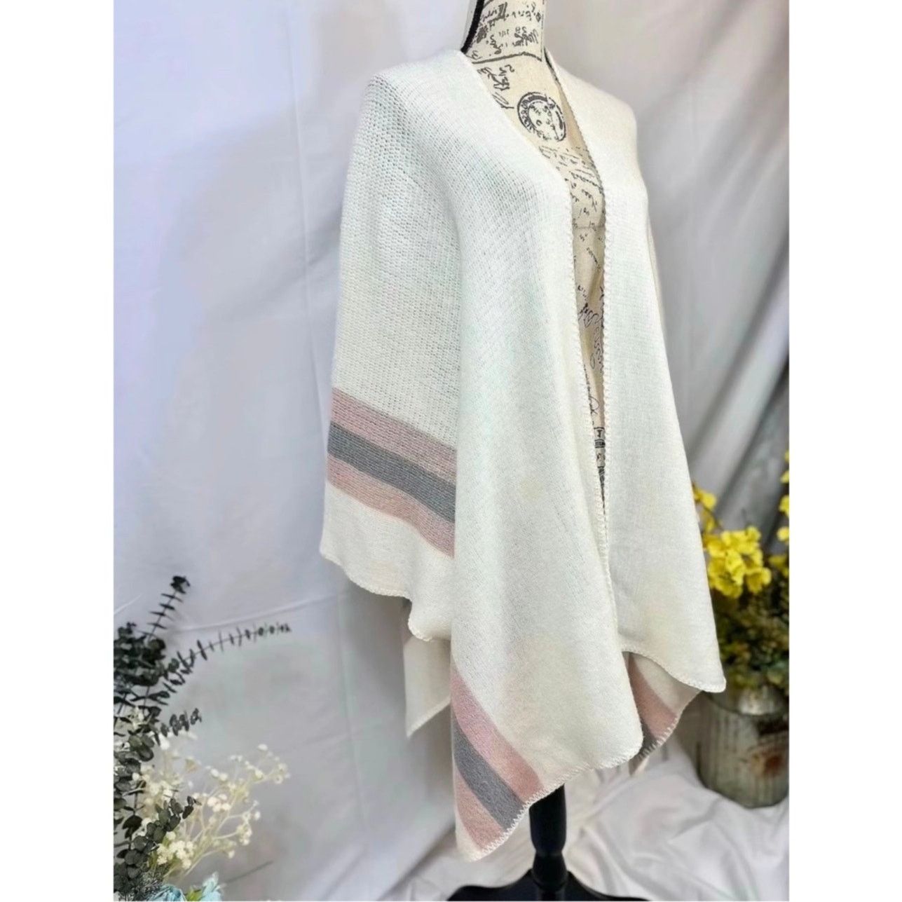Steve Madden Steve Madden Kimono Shawl Poncho w/Pastel Pink/Purple XL Size XL / US 12-14 / IT 48-50 - 4 Thumbnail