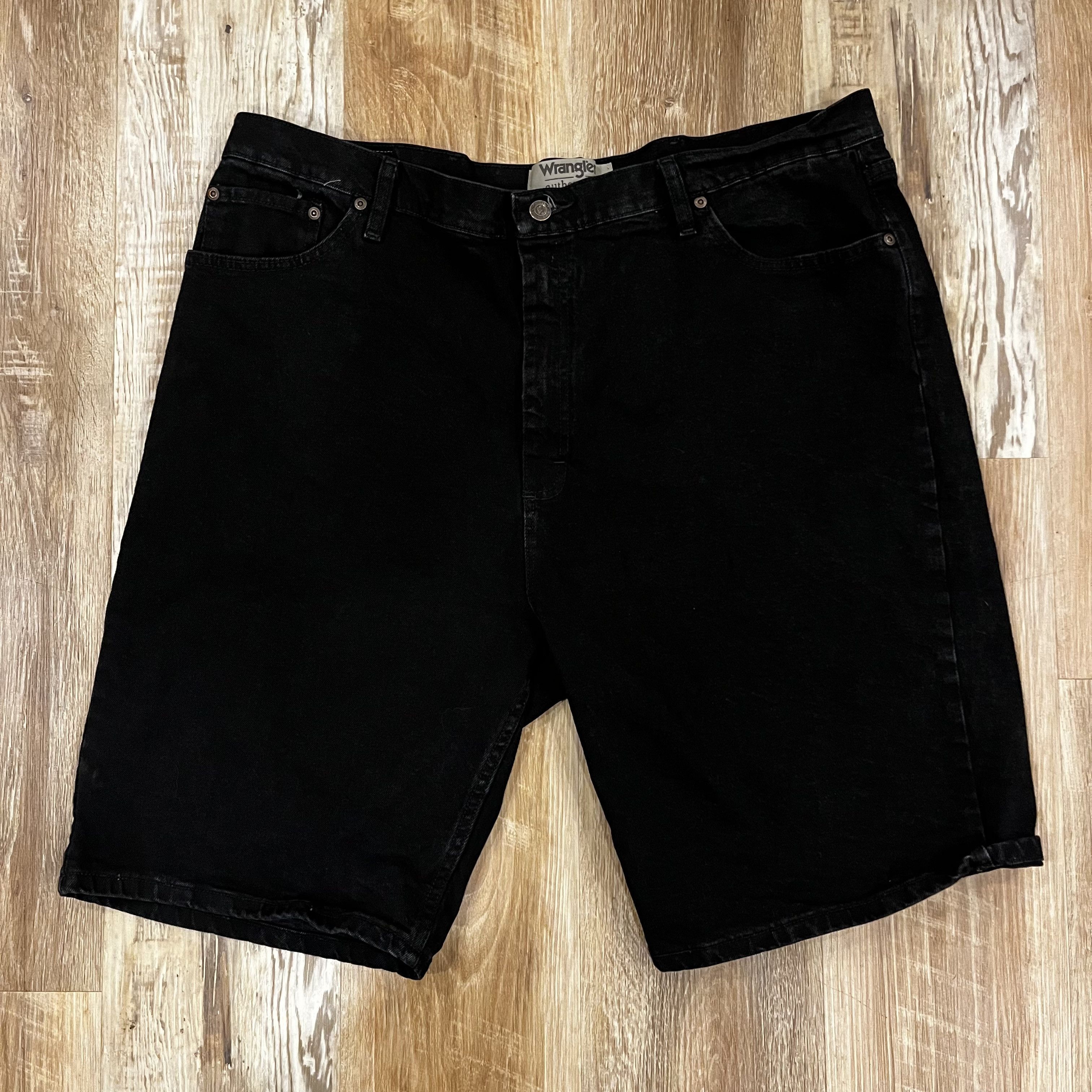 Wrangler Wrangler Authentics Men’s Black Denim Shorts - Size 42 Size US 42 / EU 58 - 1 Thumbnail