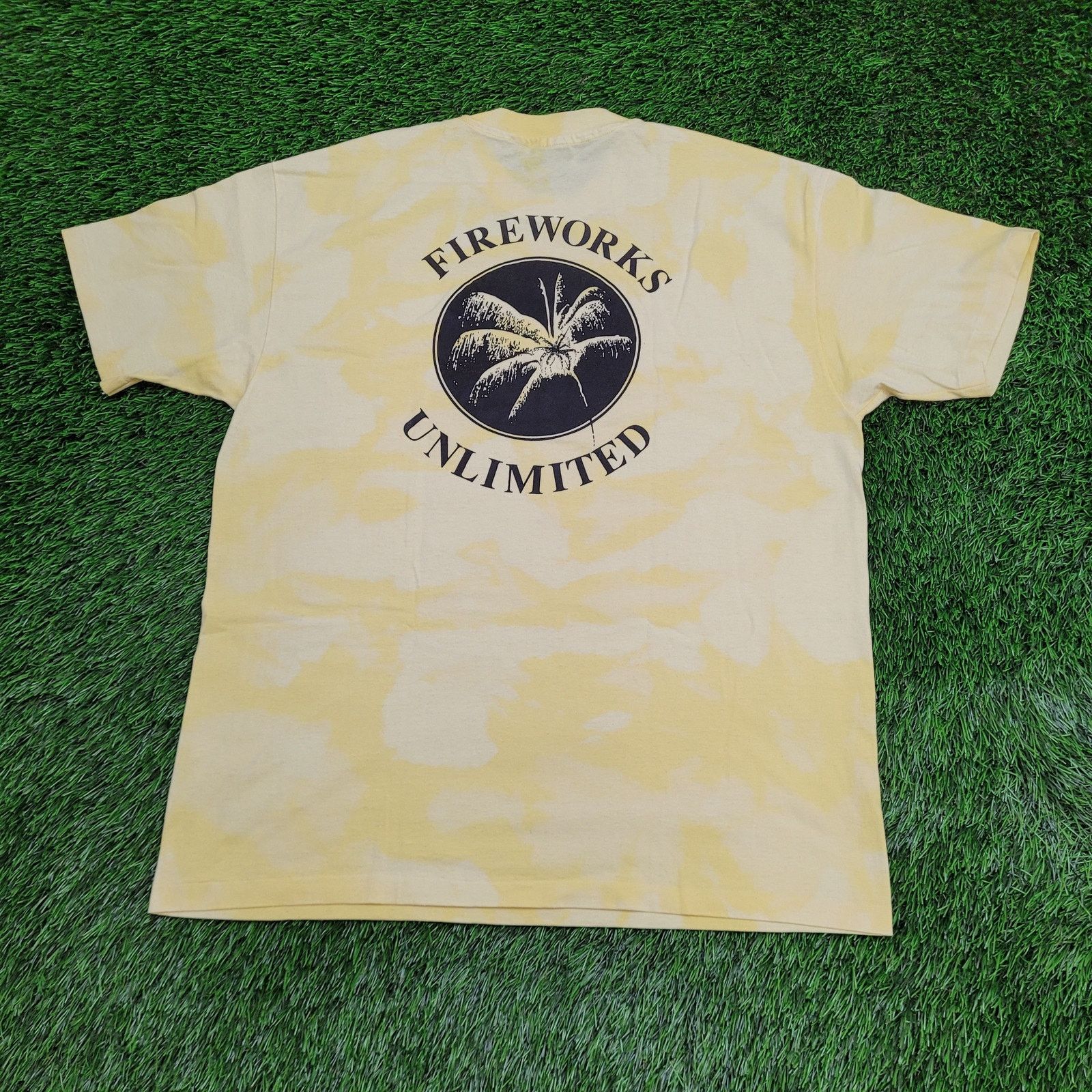 Hanes VTG 90s Hanes Fifty-Fifty T-Shirt L/XL Fireworks Unlimited Size US XL / EU 56 / 4 - 1 Thumbnail