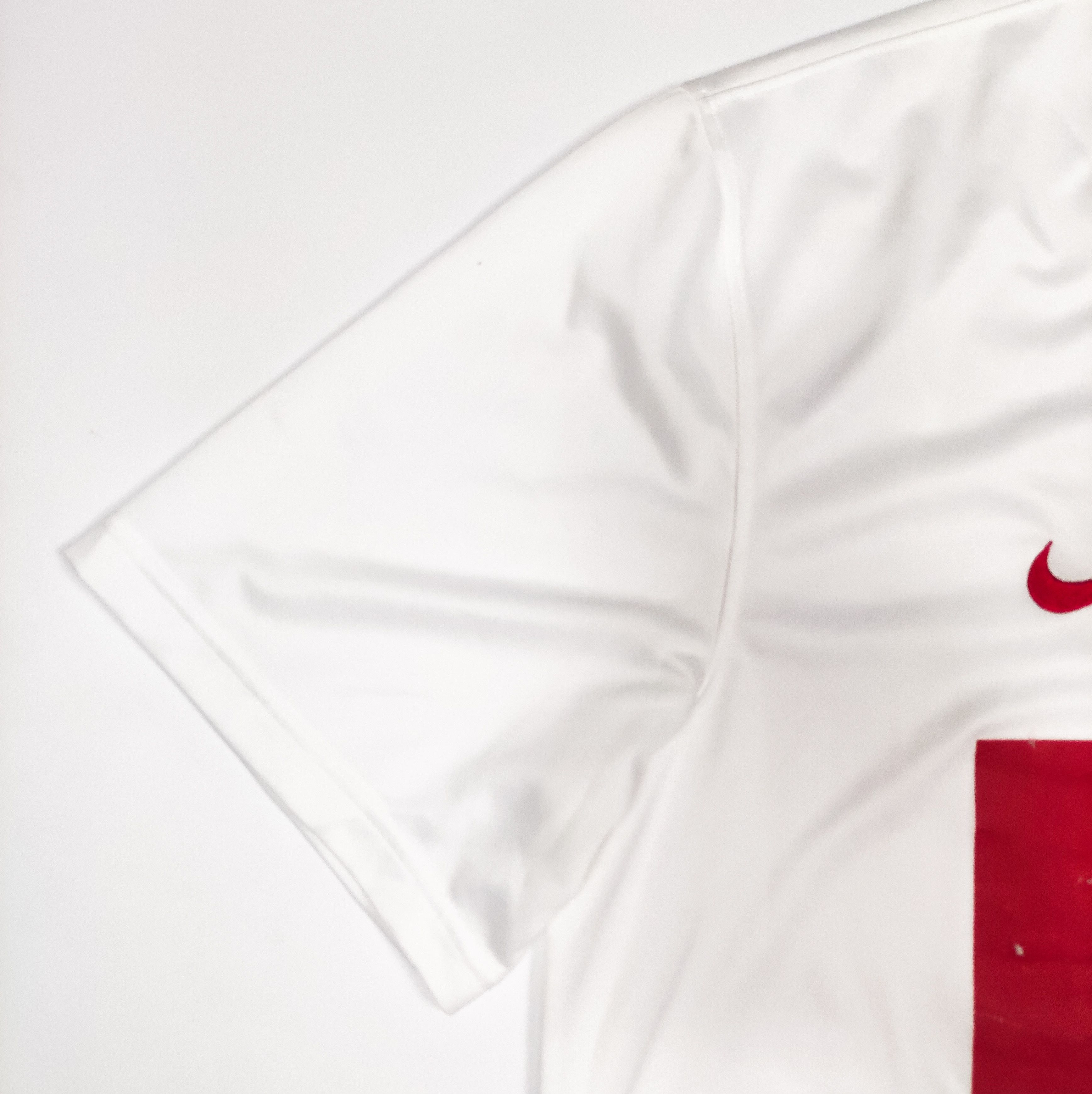 Nike BNWT Poland 2012 Nike Home Shirt Kit Jersey Size US XL / EU 56 / 4 - 9 Thumbnail