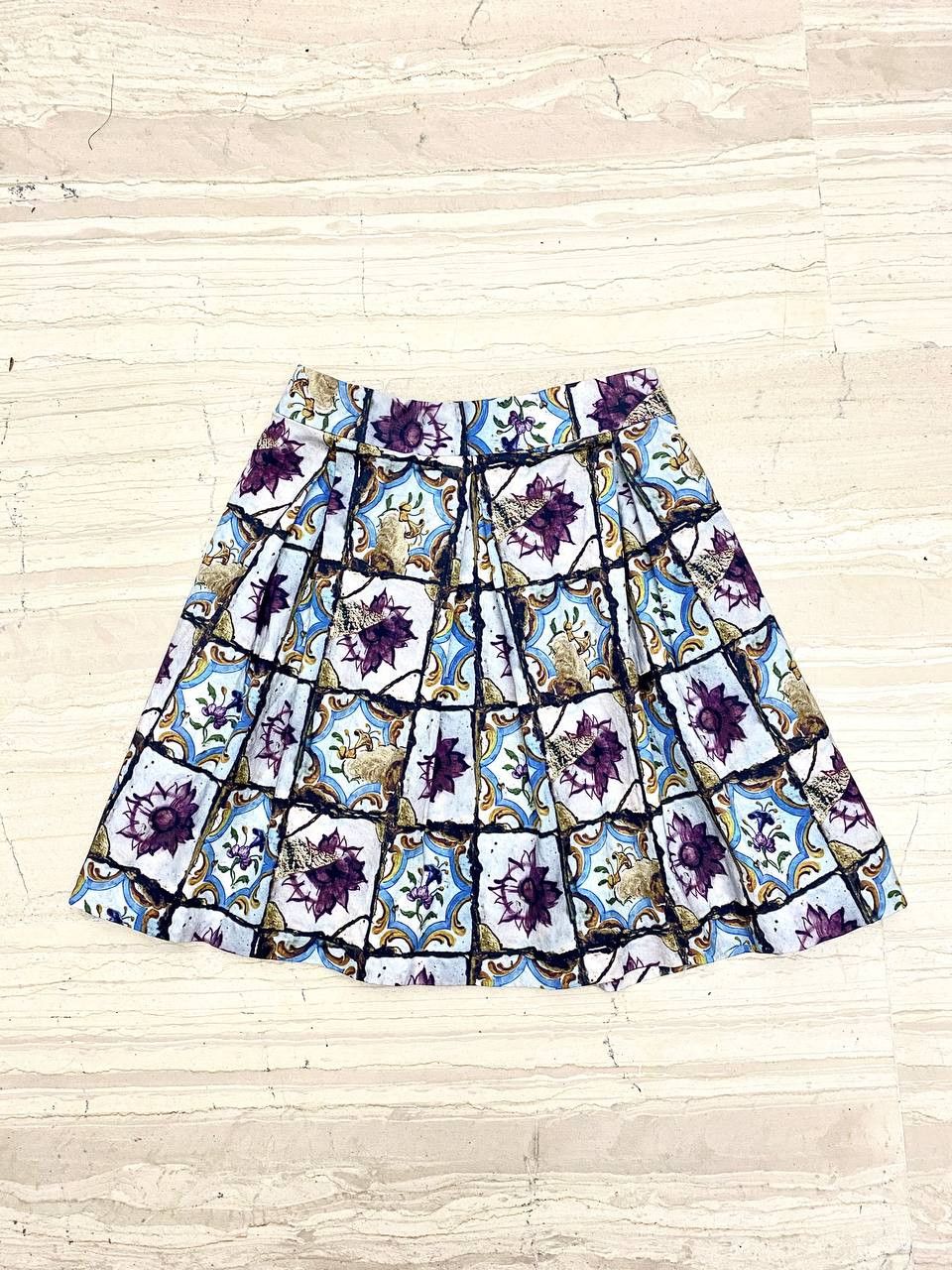 Prada Prada Floral Art Baroque Print Runway Mini Skirt Vintage Y2K Size 30" / US 8 / IT 44 - 2 Thumbnail
