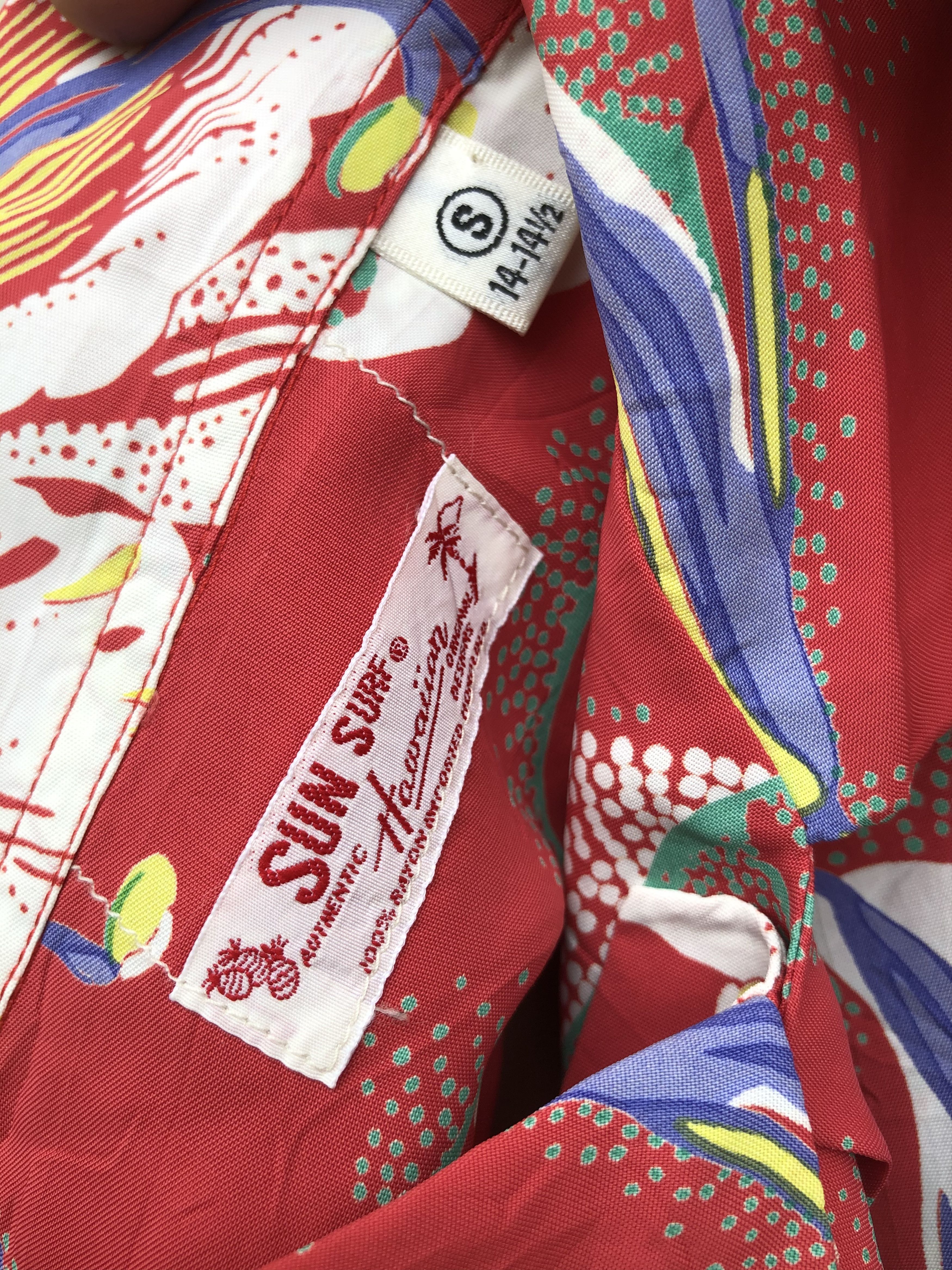 Sun Surf Sun Surf by Toyo Enterprise Rayon Hawaiian Shirt Red Floral Size US S / EU 44-46 / 1 - 5 Thumbnail