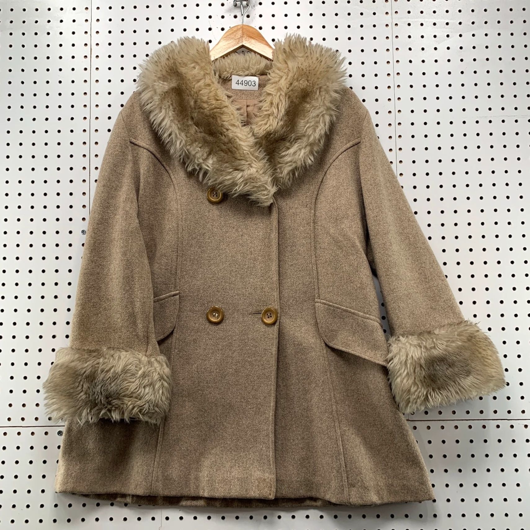 Sears VINTAGE Sears Fashion Wool Coat Womens M Double Breasted Faux Fur Collar Coat Beige 70s 60s Winter Mens Womens Size M / US 6-8 / IT 42-44 - 2 Thumbnail