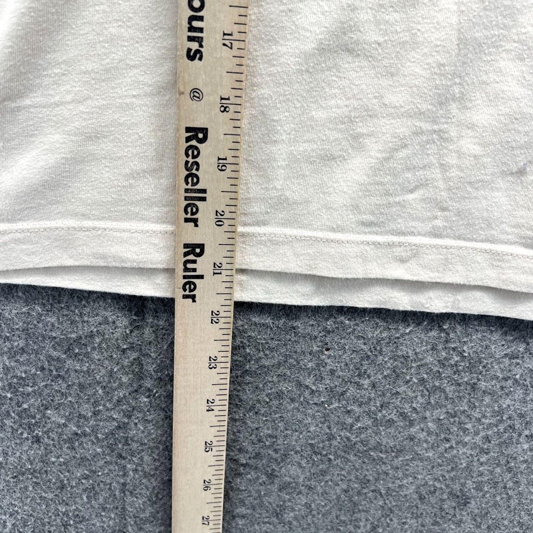 Tommy Hilfiger VINTAGE Tommy Hilfiger Shirt Womens Large Beige Crewneck Tee Cropped Flag Logo Size L / US 10 / IT 46 - 5 Thumbnail