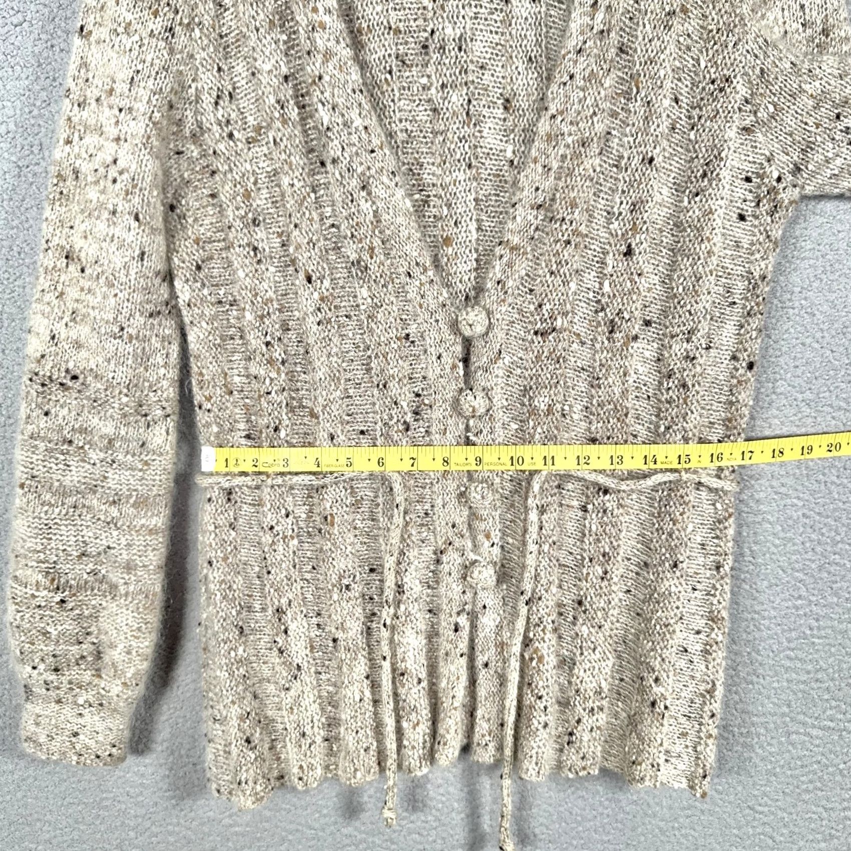 Vintage VINTAGE Koret Cardigan Sweater Mohair Wool Silk Oversized Medium Beige 70s 80s Boho Cozy Womens Size M / US 6-8 / IT 42-44 - 4 Thumbnail