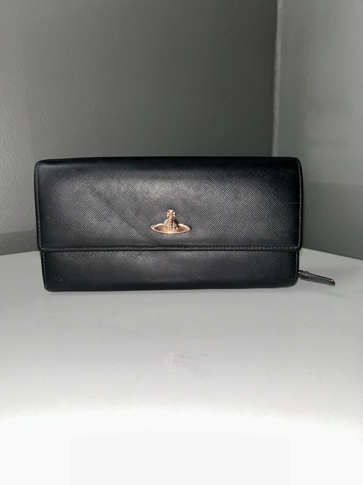 Vivienne Westwood Vivienne Westwood Black Leather Long Wallet w/ Red Interior Size ONE SIZE - 1 Thumbnail