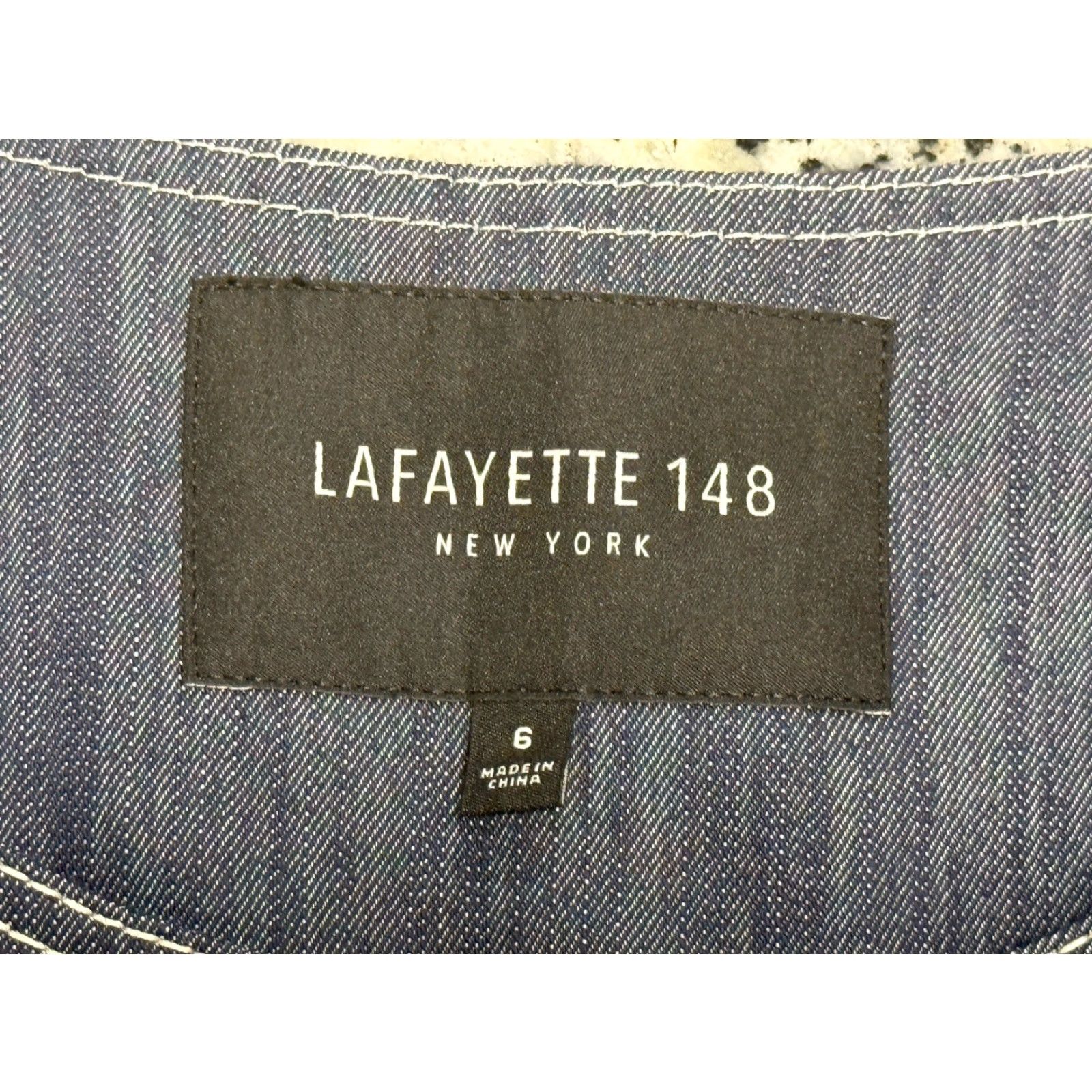 Vintage Lafayette 148 New York Malia Topstitched Denim Jacket Blue 6 Women Regular Zip Pocket Mid-Length Jacket Size M / US 6-8 / IT 42-44 - 4 Thumbnail