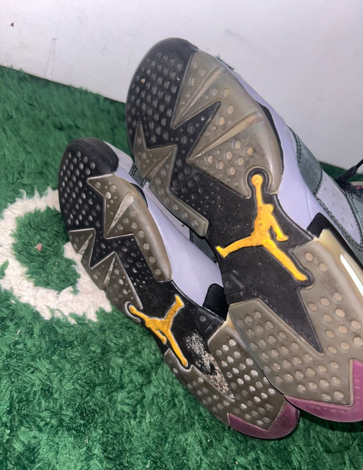Jordan Brand Size 5 - Jordan 6 Bordeaux Size US 5 / EU 37 - 7 Thumbnail