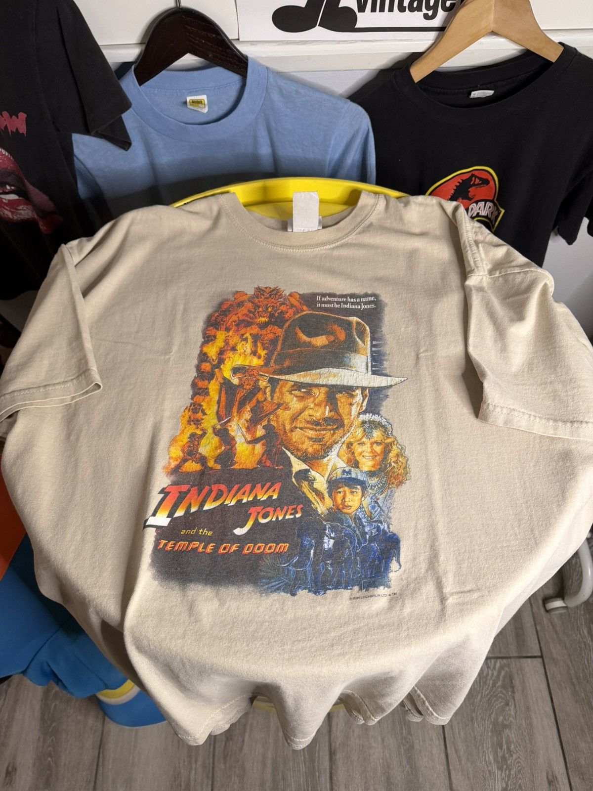 Vintage 1990s Indiana Jones Temple of doom T-shirt Size US L / EU 52-54 / 3 - 1 Thumbnail