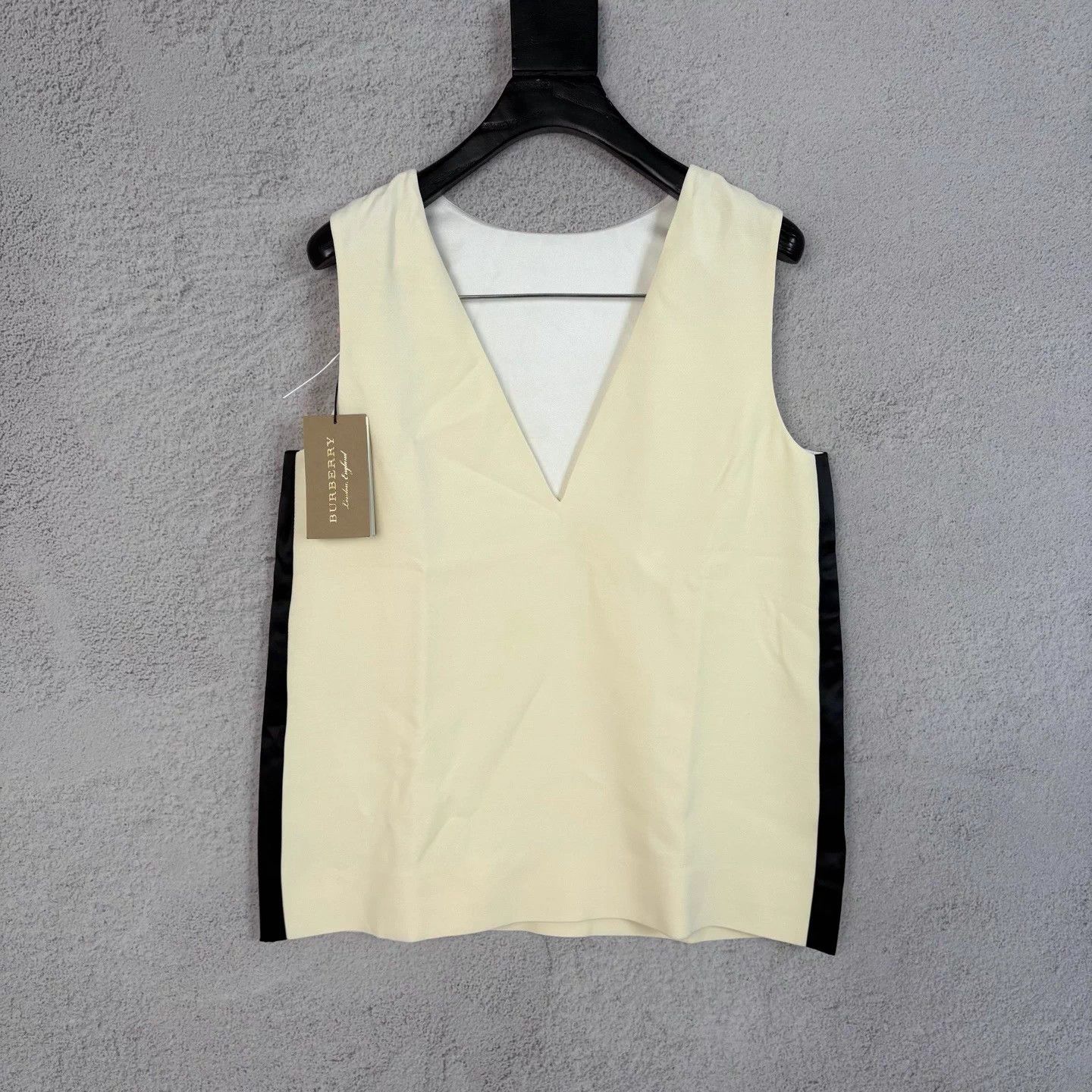 Burberry Burberry Women's Silk Colorblocked Vest Size 38 Size XS / US 0-2 / IT 36-38 - 1 Thumbnail