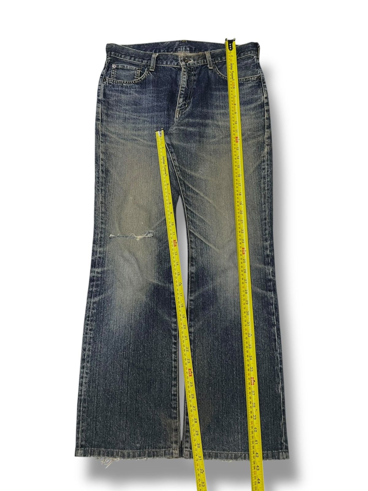 Uniqlo Bootcut Vintage 00s Uniqlo - Faded Whiskering Mud Wash Jeans Size US 34 / EU 50 - 13 Thumbnail