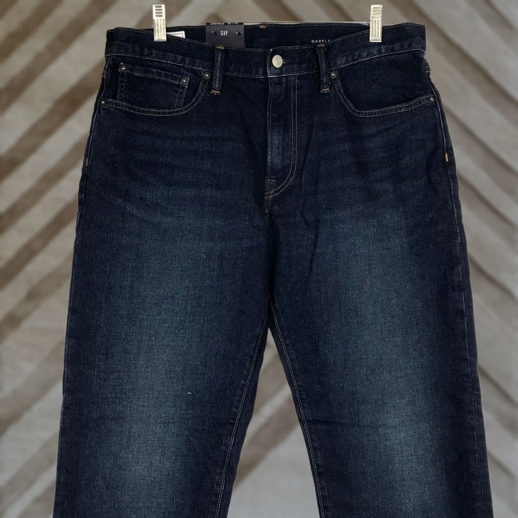 Gap Gap Jeans Dark Wash Indigo 32x30 Straight Leg 5-Pocket Denim Mid Rise Regular Mens With Tags Size US 32 / EU 48 - 1 Thumbnail