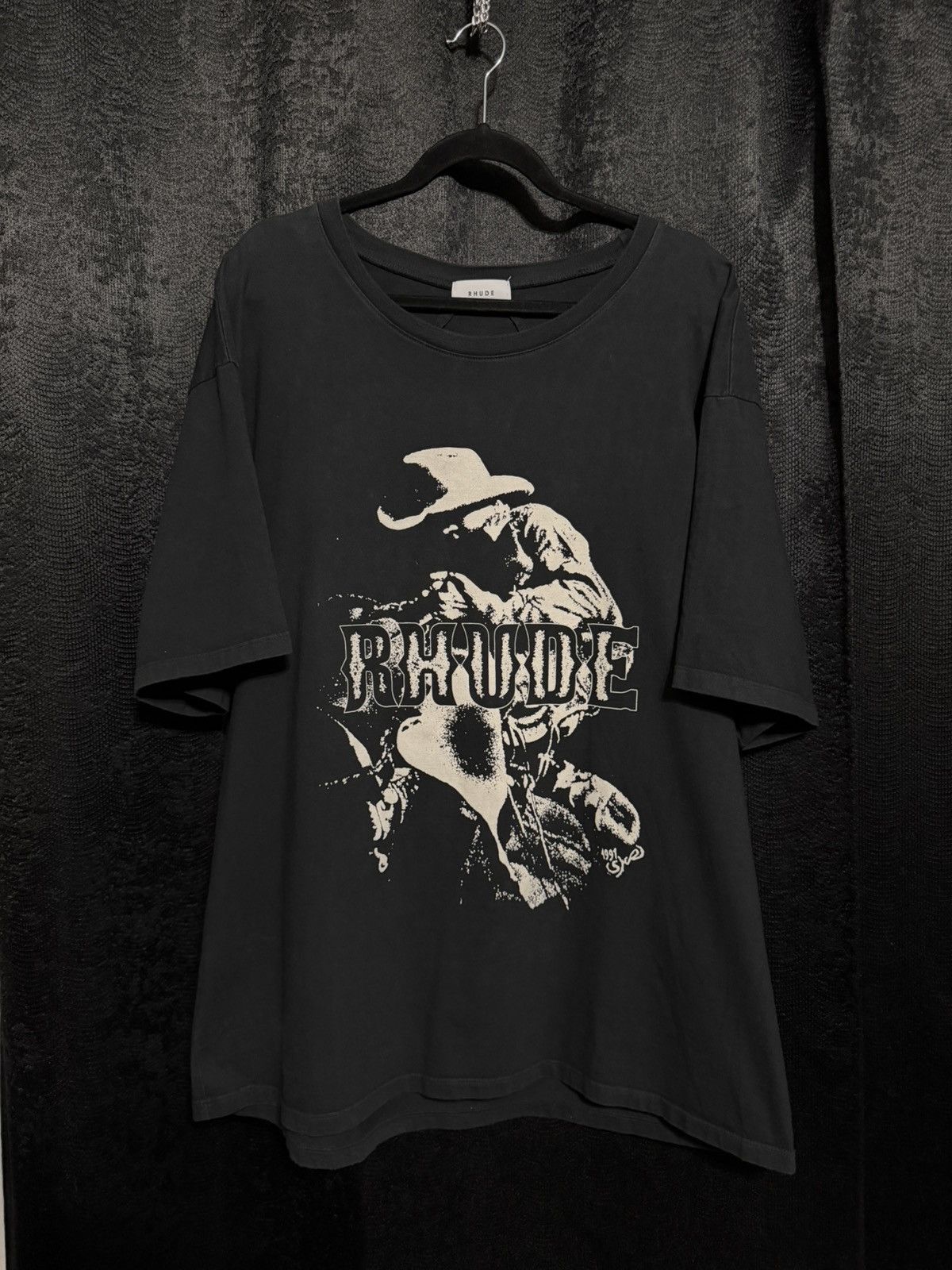 Rhude Saddle Tshirt in Vintage Black Size US XXL / EU 58 / 5 - 1 Thumbnail