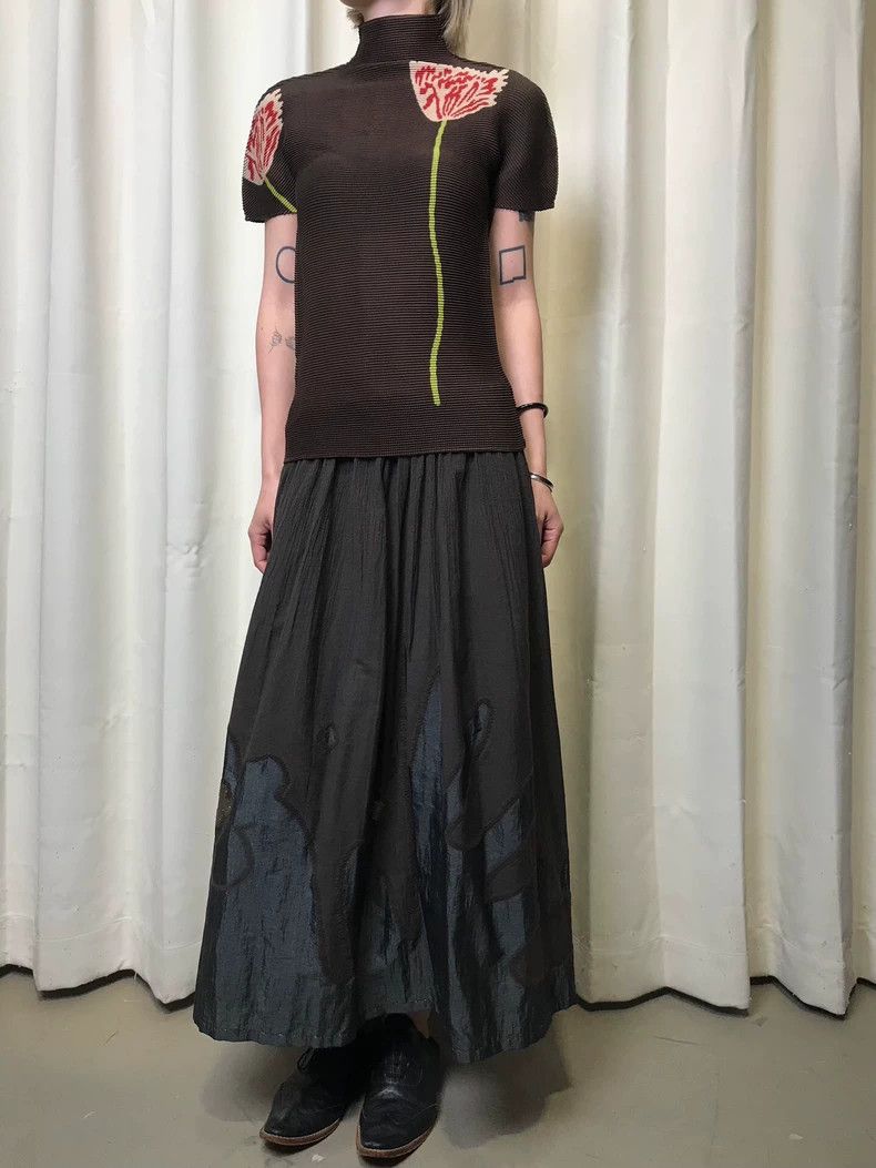 Issey Miyake Issey Miyake Forest-style pleated skirt Size 42" / US 20 - 1 Thumbnail
